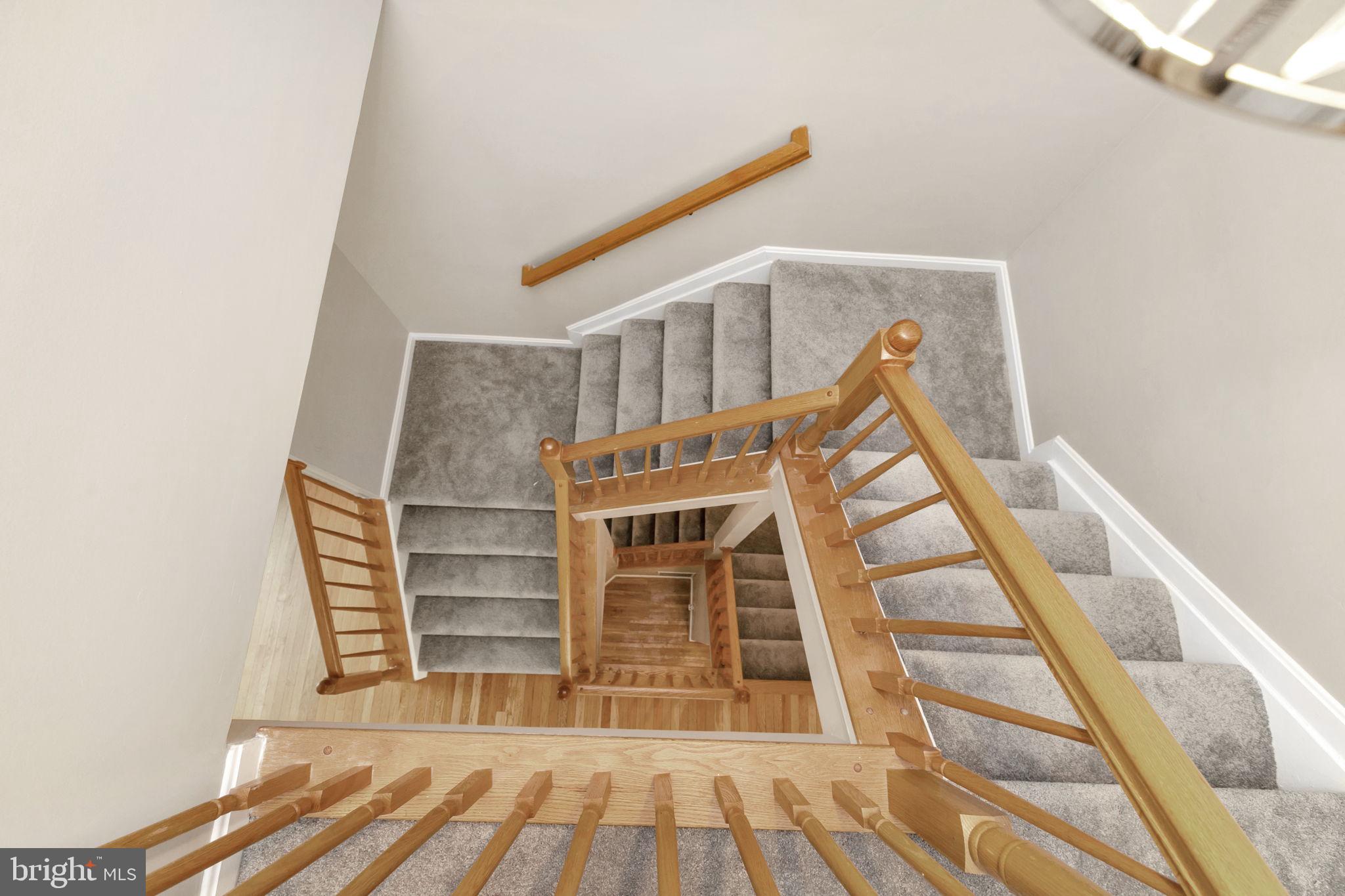 MILESTONE TOWNHOUSES - Residential