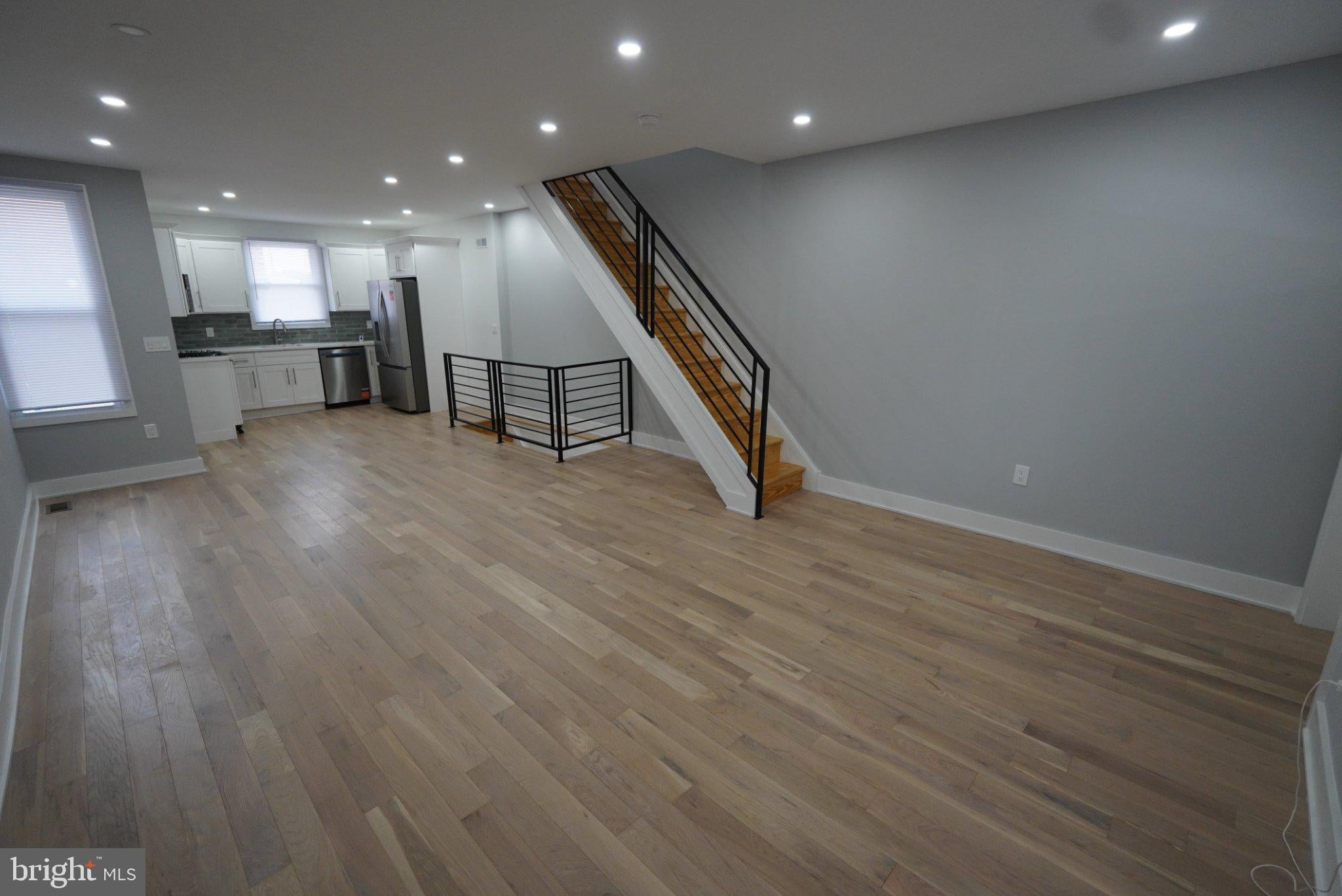 2629 E VENANGO STREET