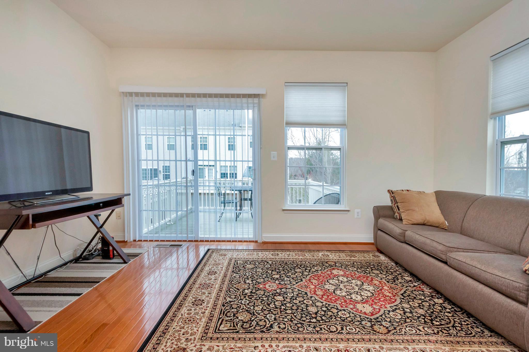 TRIANGLE HIGHLANDS CONDO - Residential