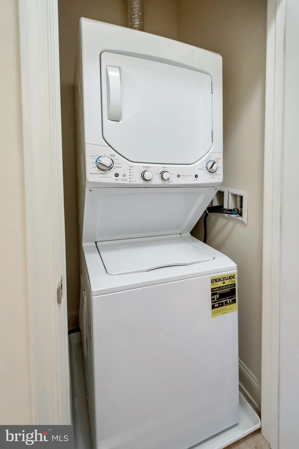 TRIANGLE HIGHLANDS CONDO - Residential