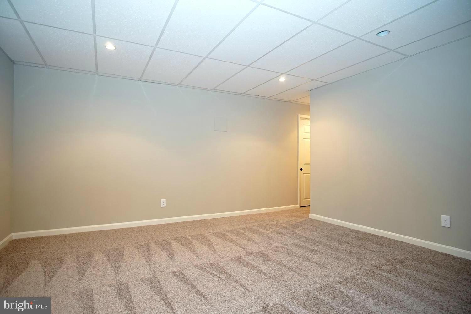 WORTHINGTON HILLSIDE II - Residential