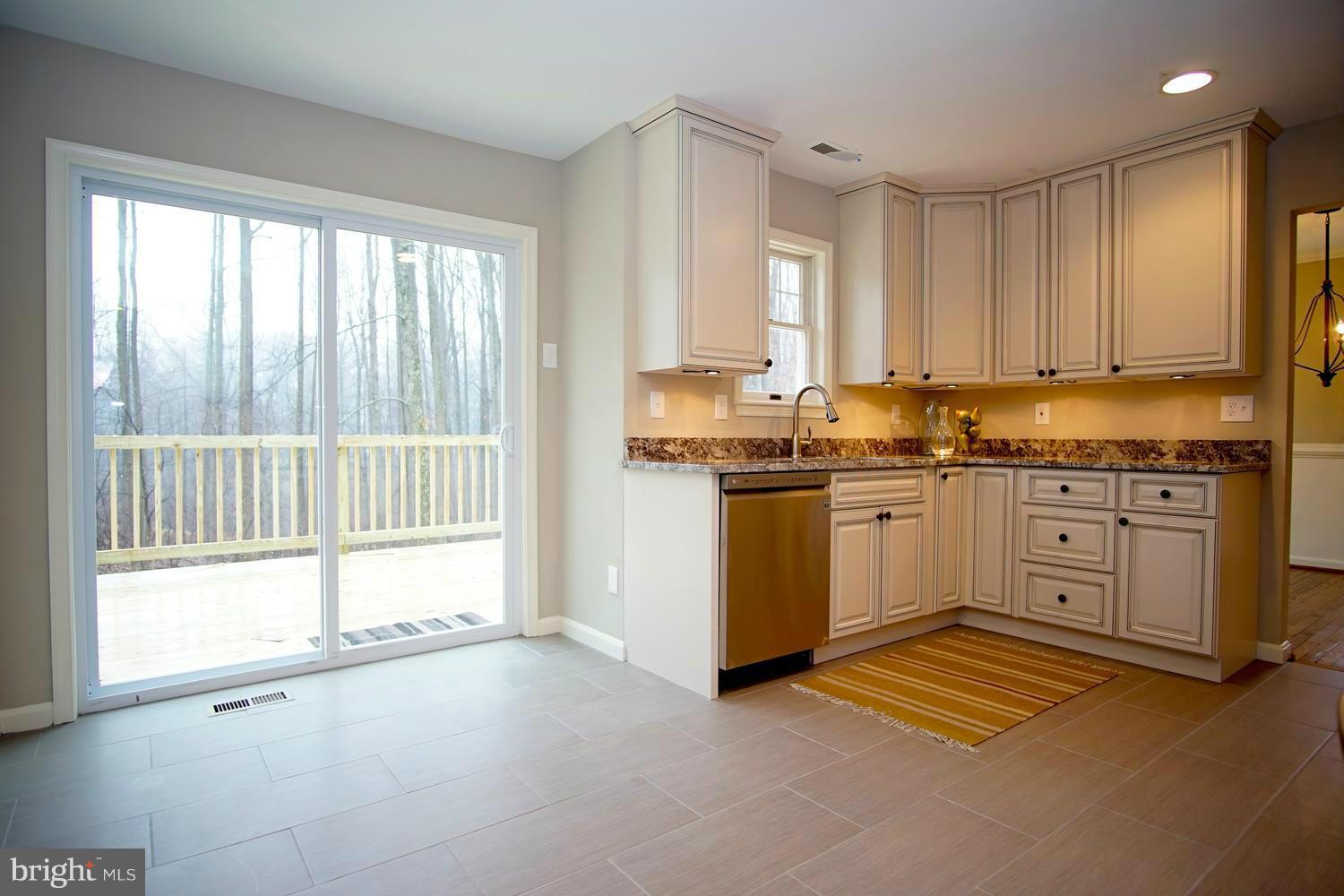 WORTHINGTON HILLSIDE II - Residential