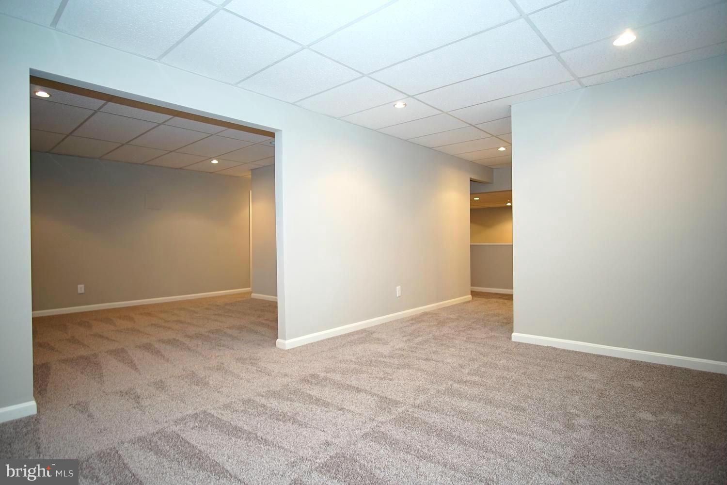 WORTHINGTON HILLSIDE II - Residential