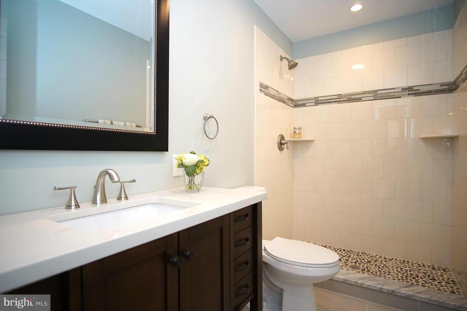 WORTHINGTON HILLSIDE II - Residential