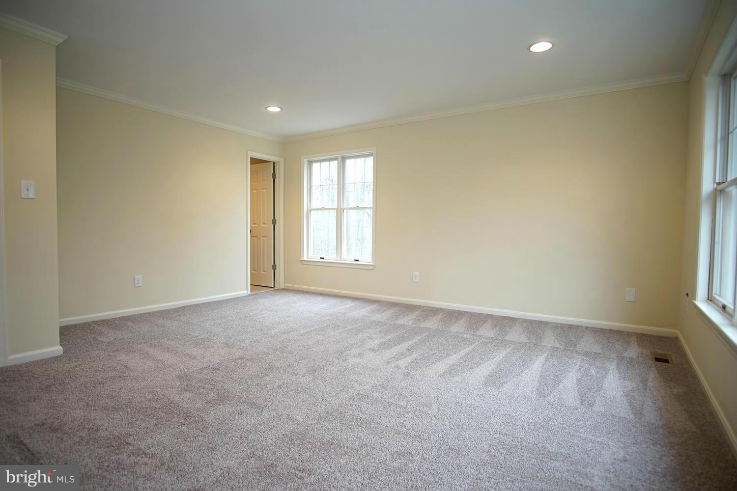 WORTHINGTON HILLSIDE II - Residential