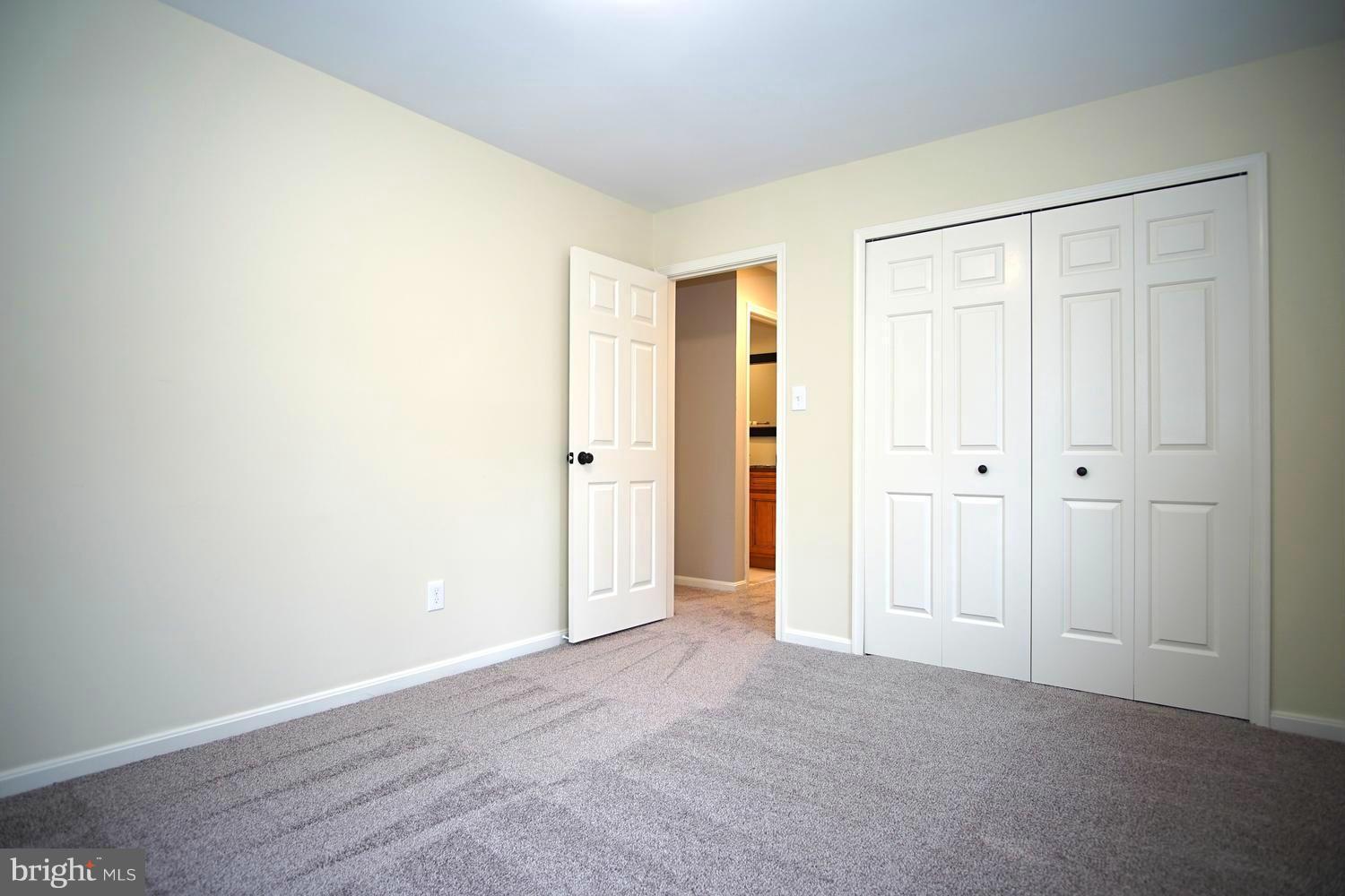 WORTHINGTON HILLSIDE II - Residential