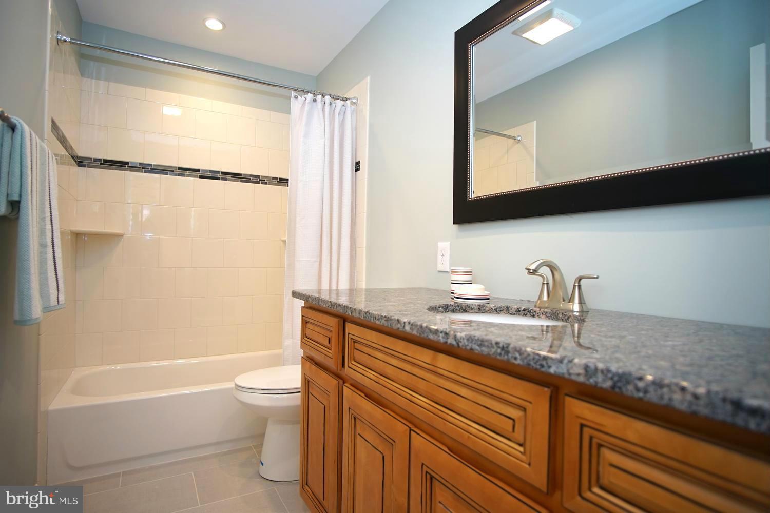 WORTHINGTON HILLSIDE II - Residential