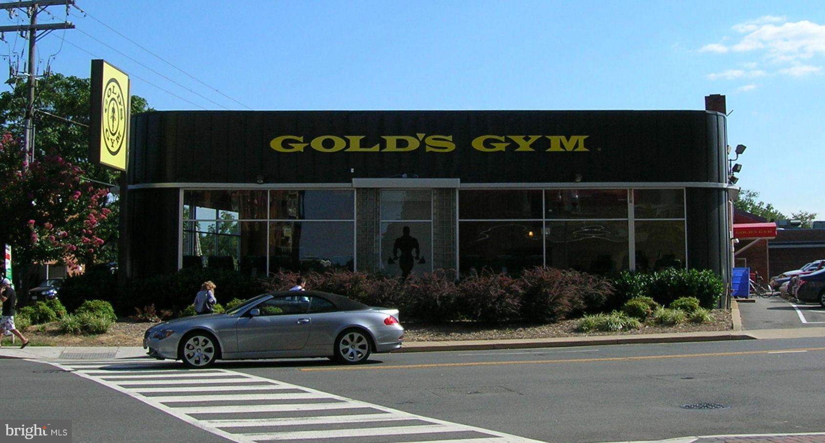 TOWER VILLAS - Residential Lease