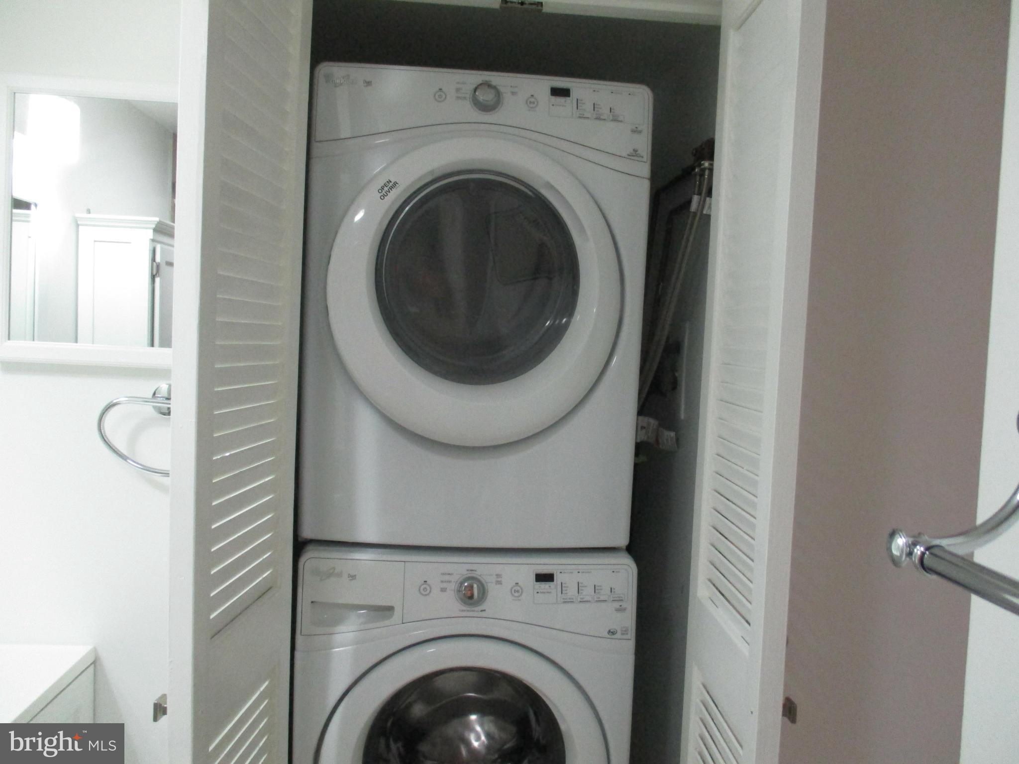 TOWER VILLAS - Residential Lease