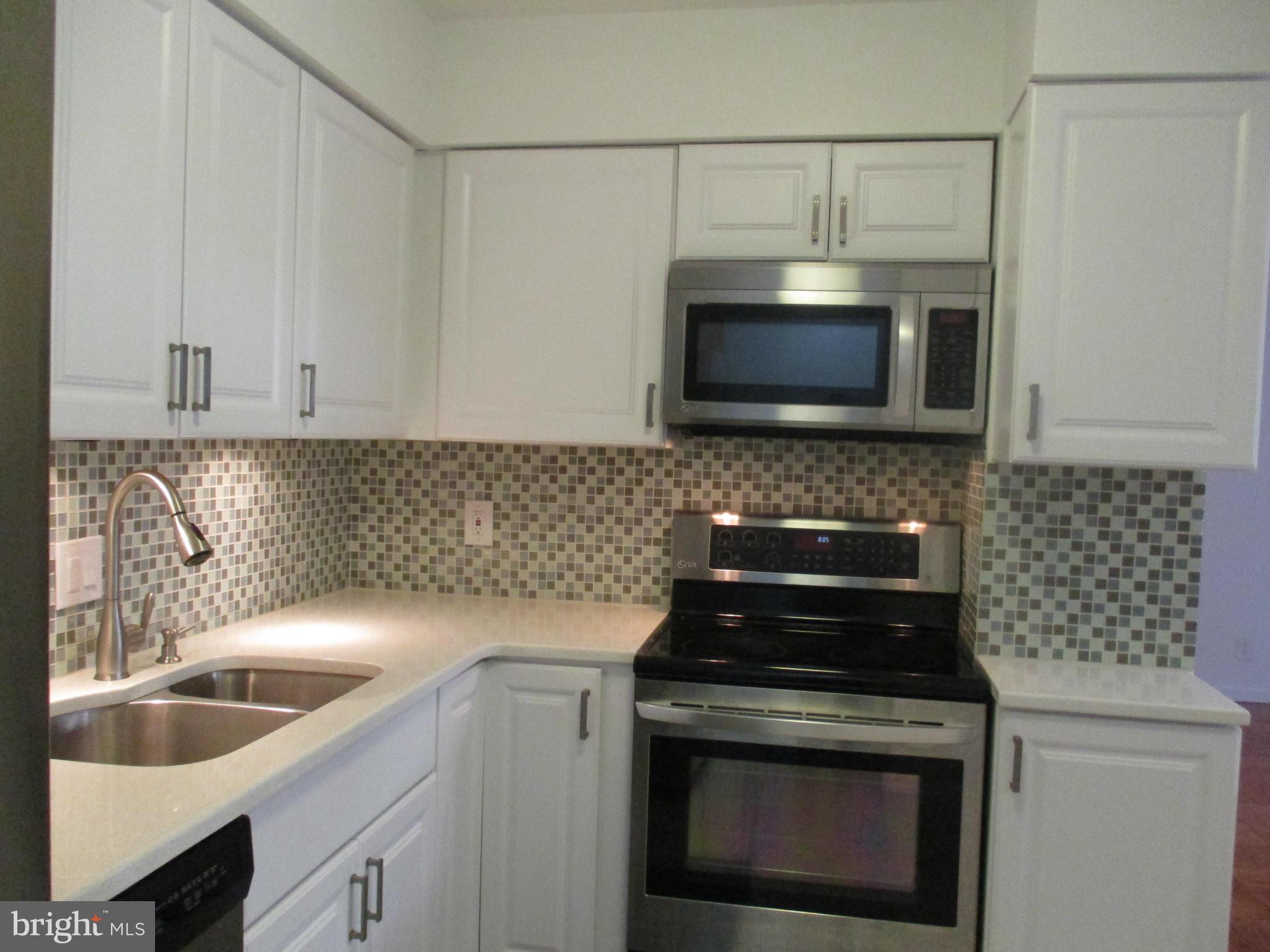 TOWER VILLAS - Residential Lease