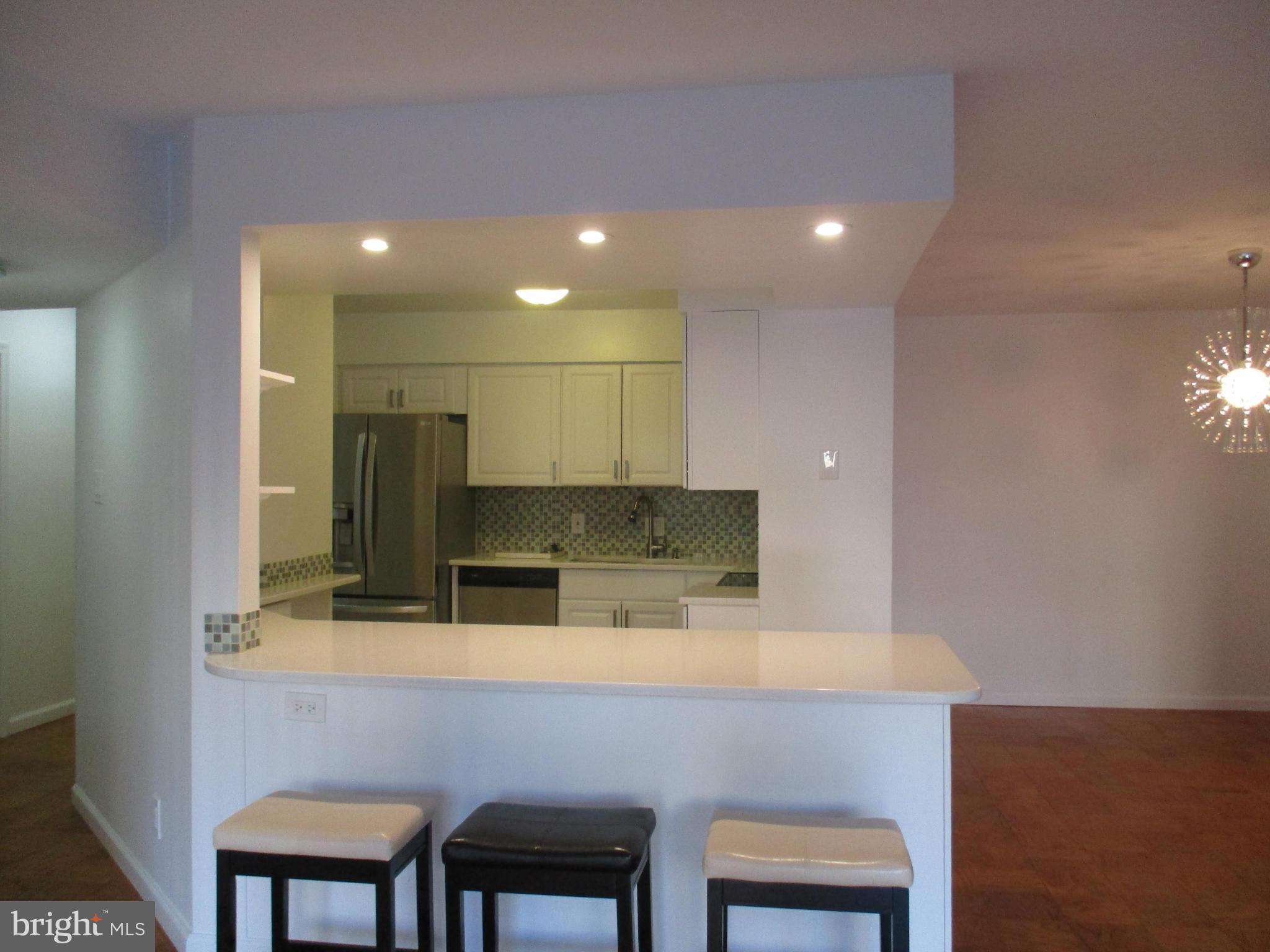 TOWER VILLAS - Residential Lease