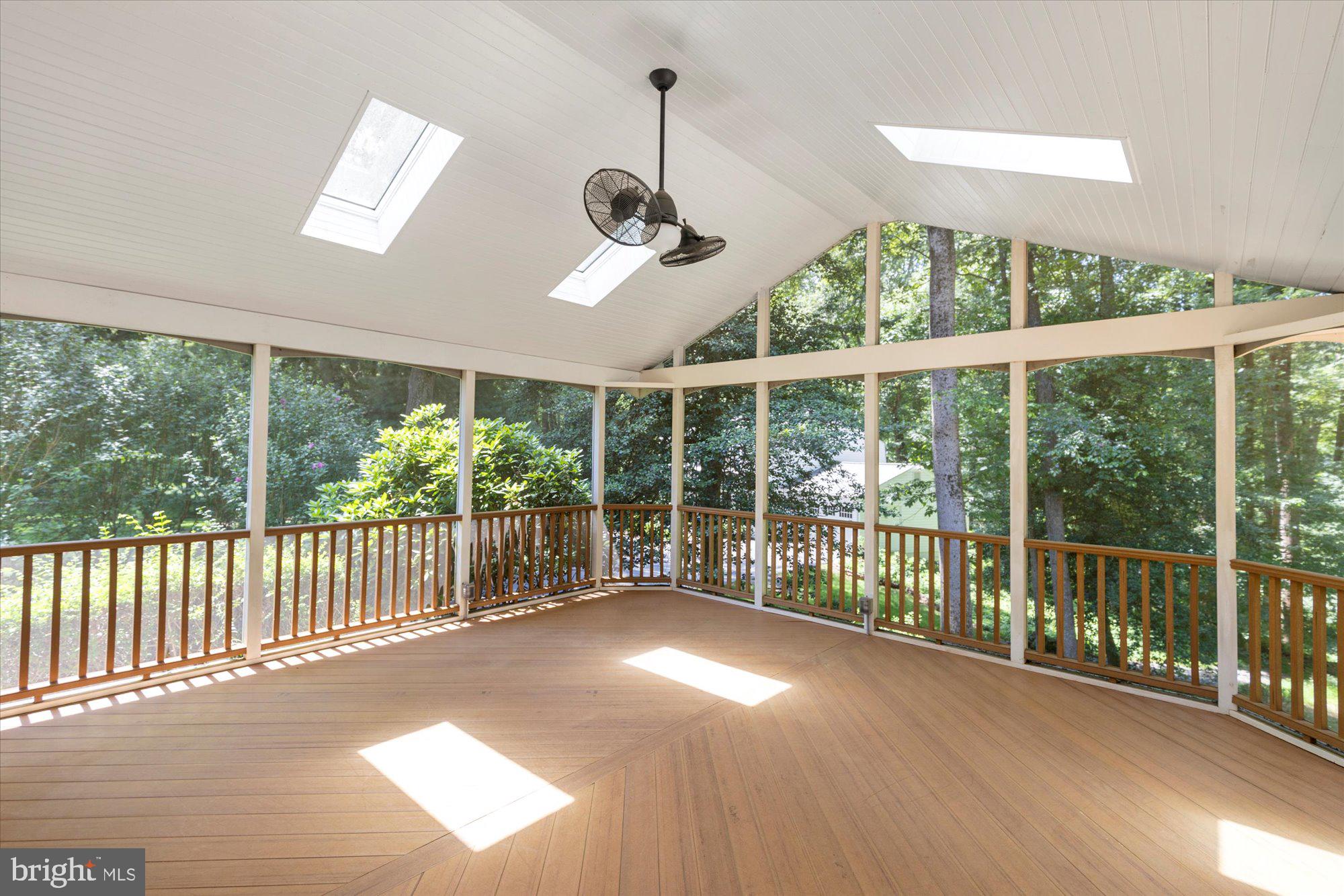 2904 BLUE ROBIN COURT