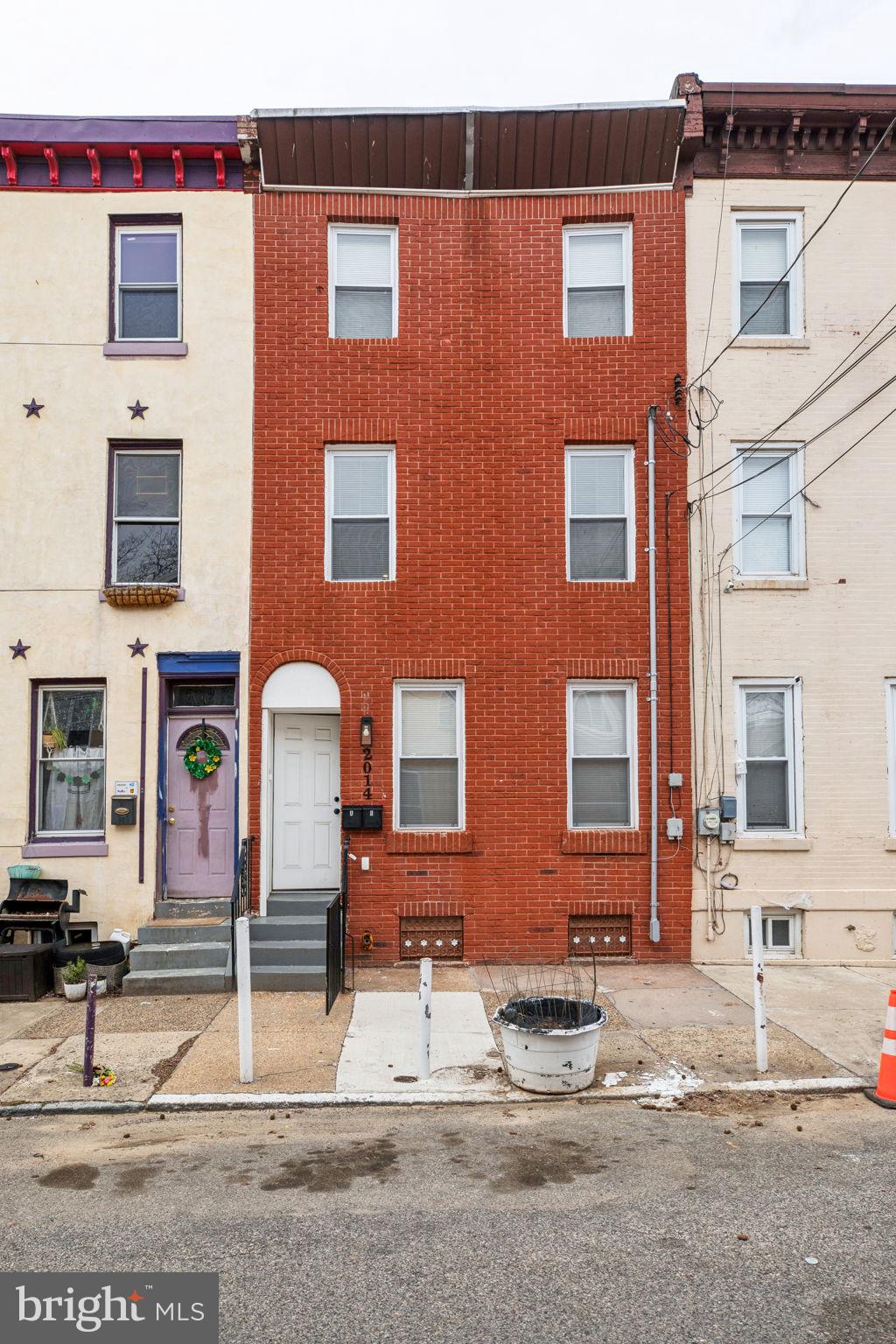 NORRIS SQUARE - Residential Lease