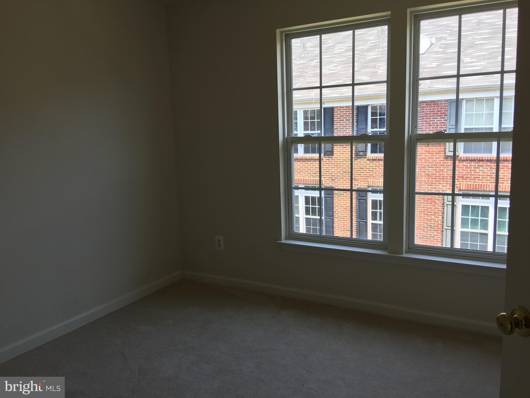 MADISON LANE - Residential