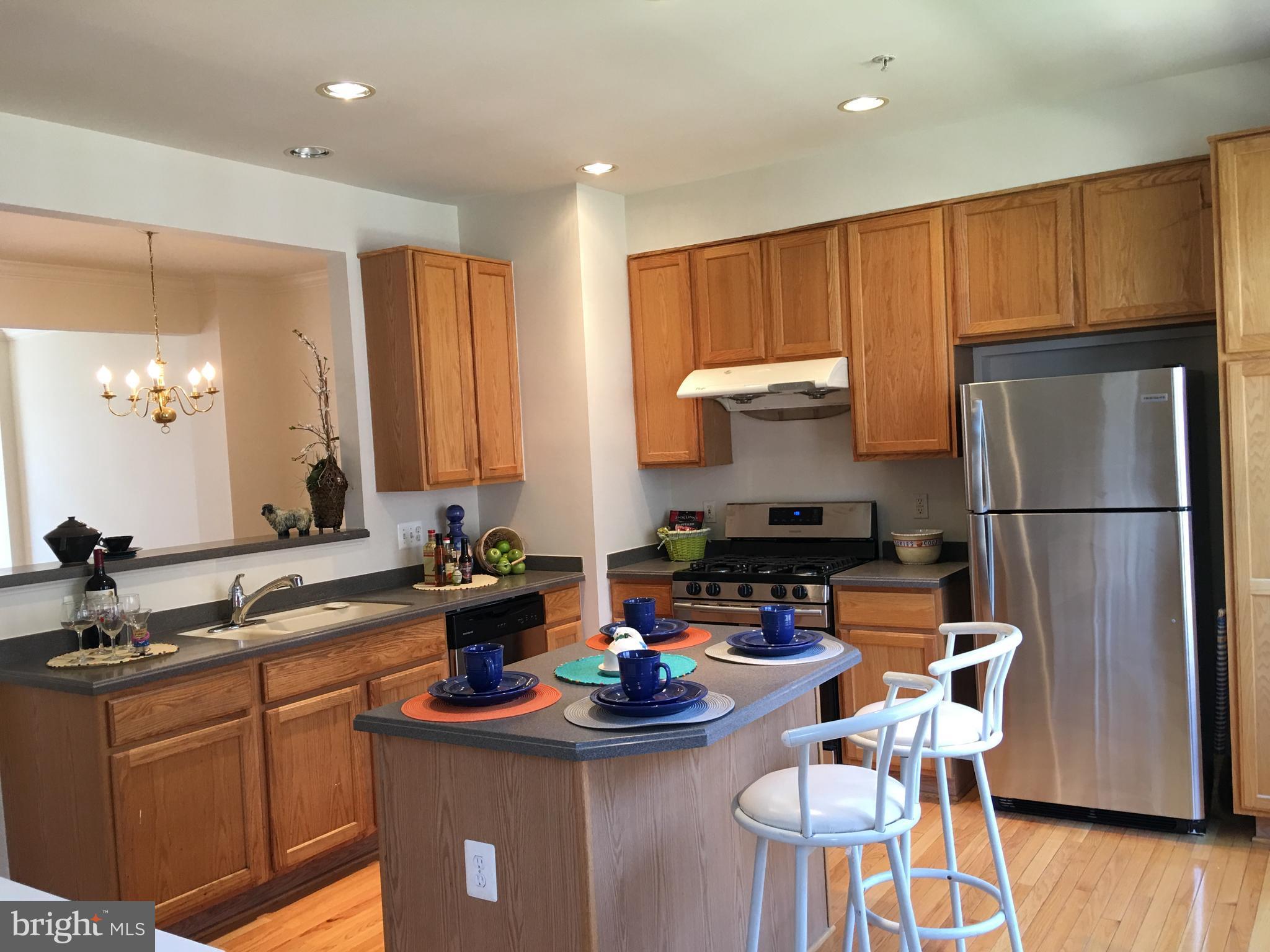 MADISON LANE - Residential