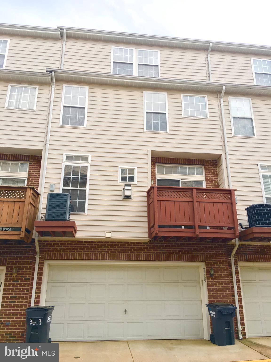 MADISON LANE - Residential