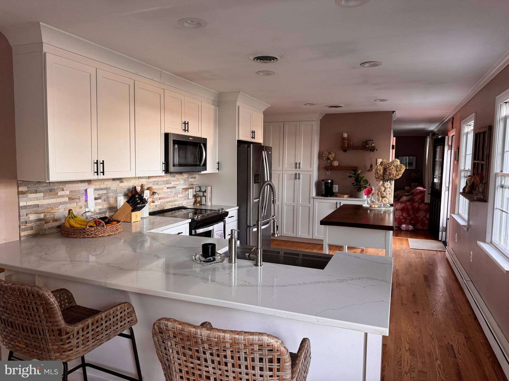 2353 SHURESVILLE ROAD