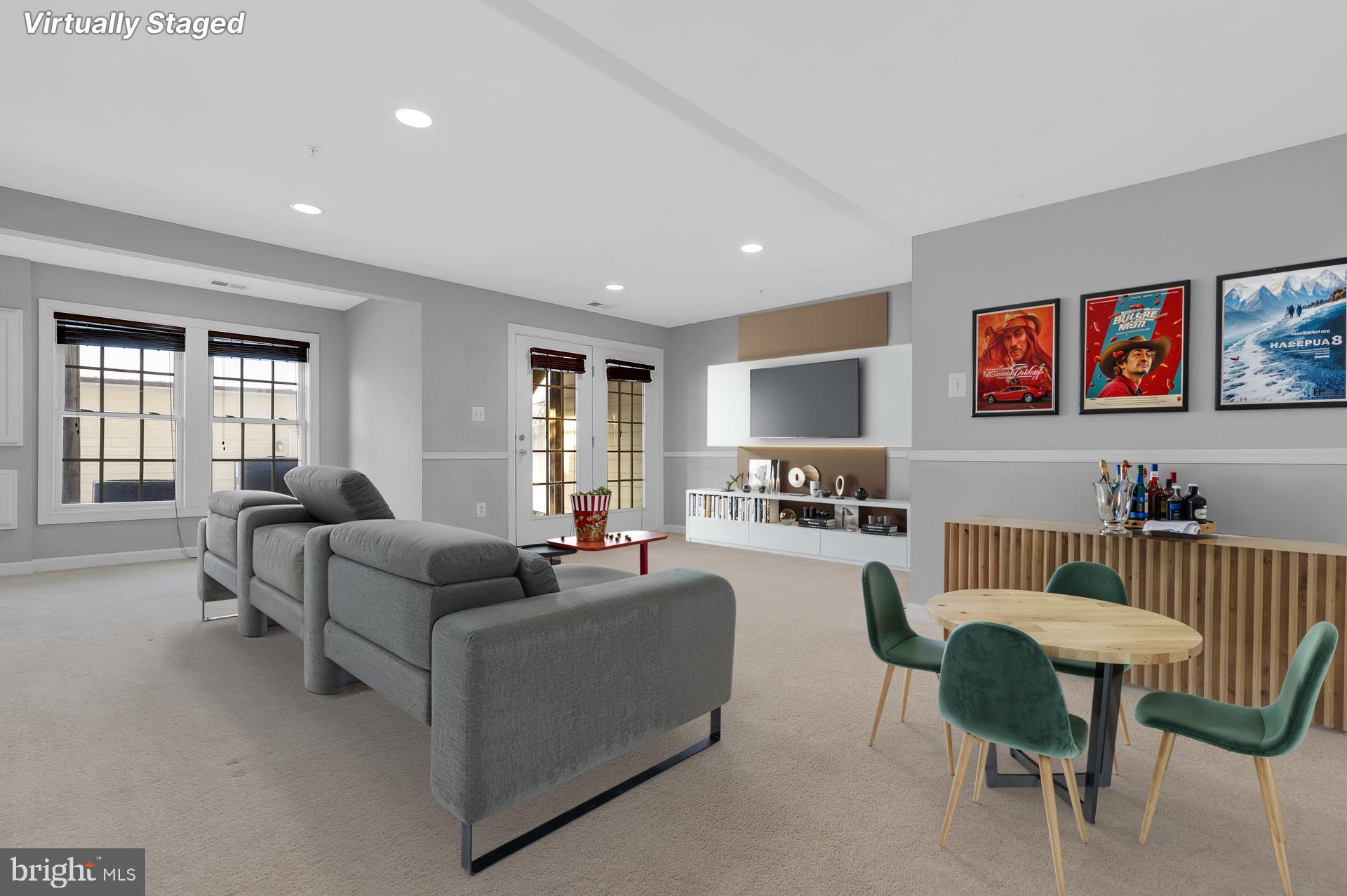 VILLAGES OF URBANA - Residential