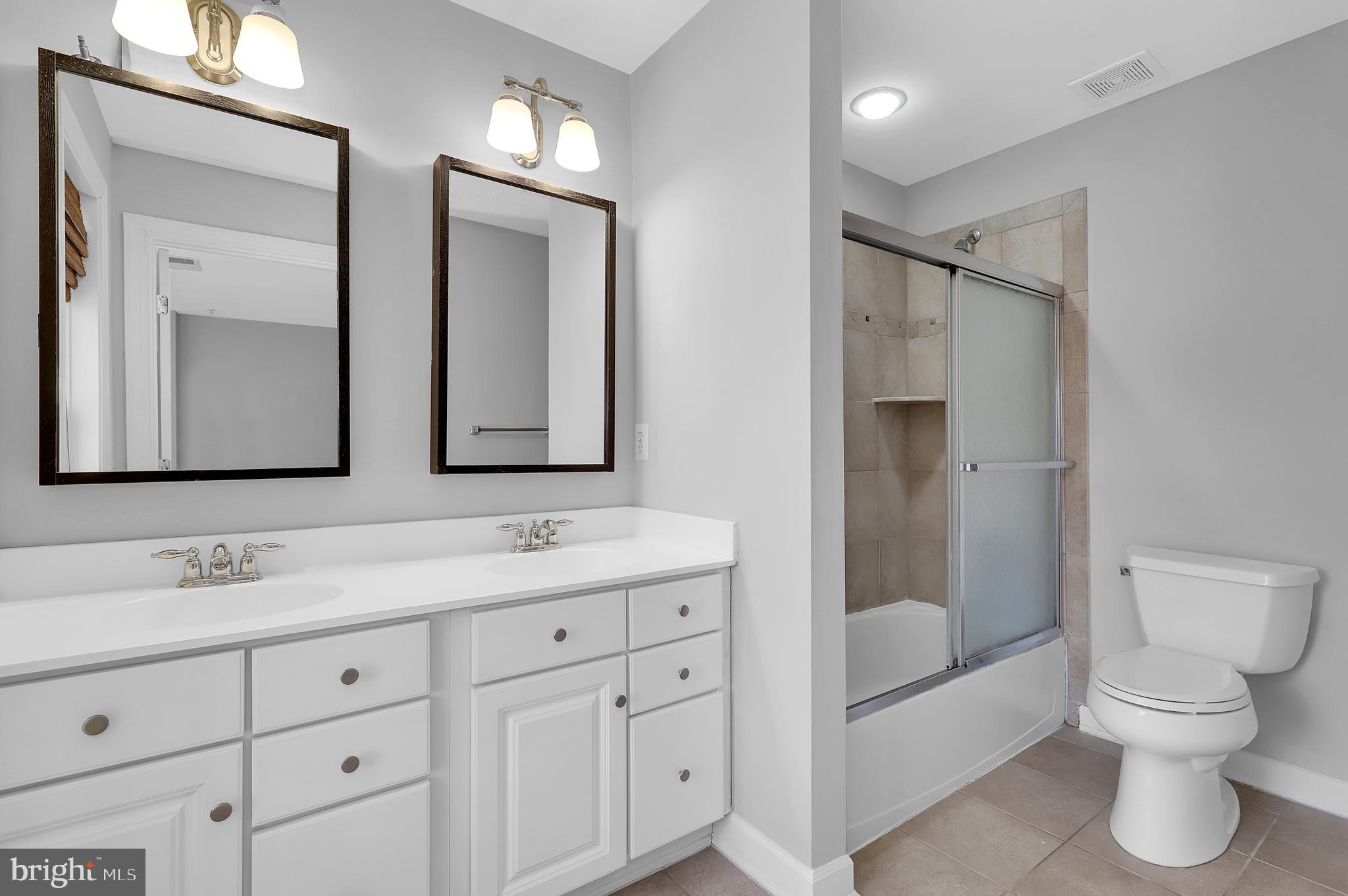 VILLAGES OF URBANA - Residential