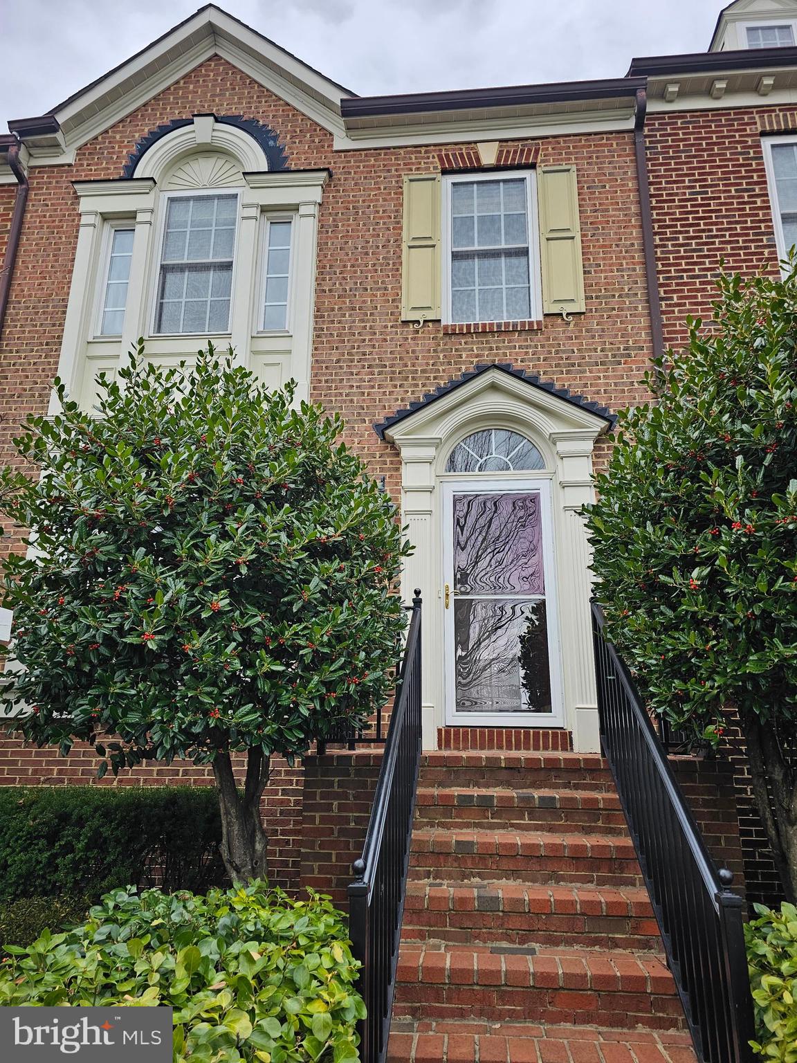 VILLAGES OF URBANA - Residential