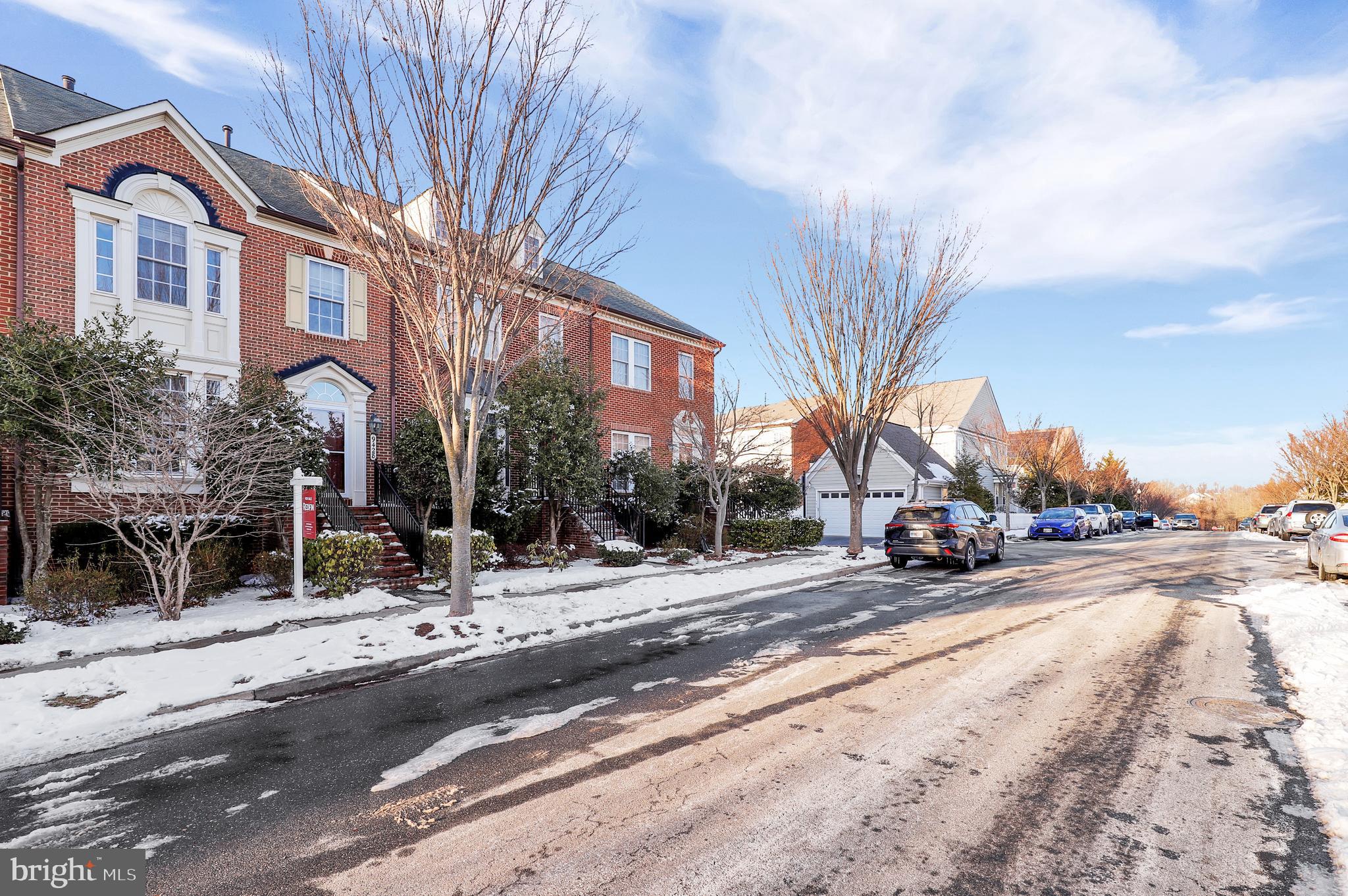 VILLAGES OF URBANA - Residential