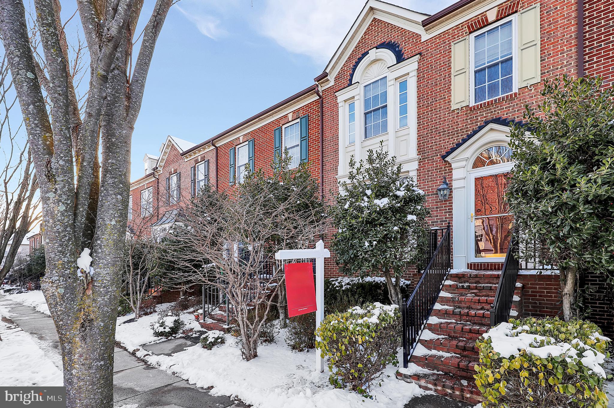 VILLAGES OF URBANA - Residential