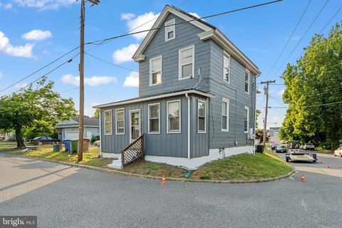 Multifamily For Sale - 101 2nd Street<br/> SWEDESBORO, NJ 08085