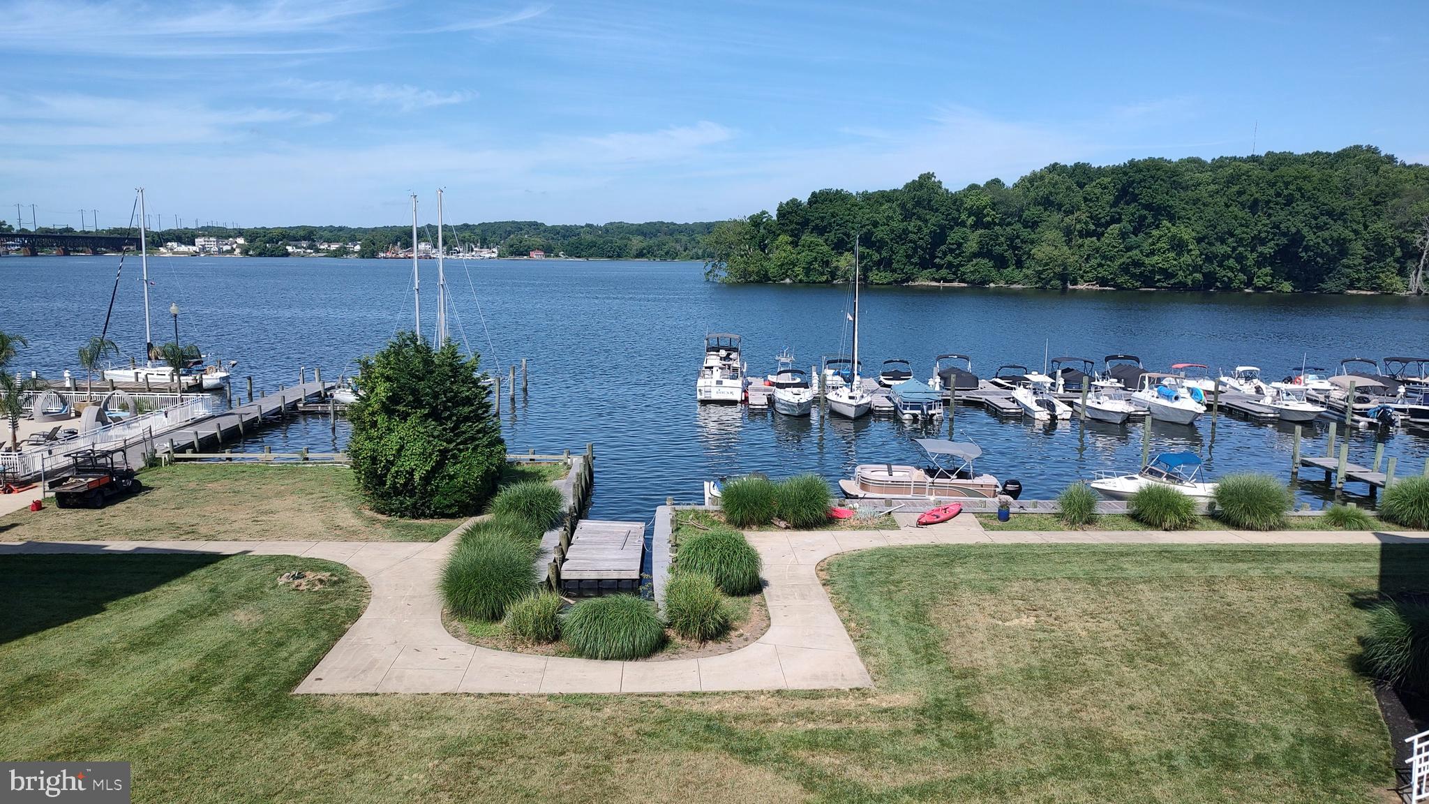 OWENS LANDING - Residential