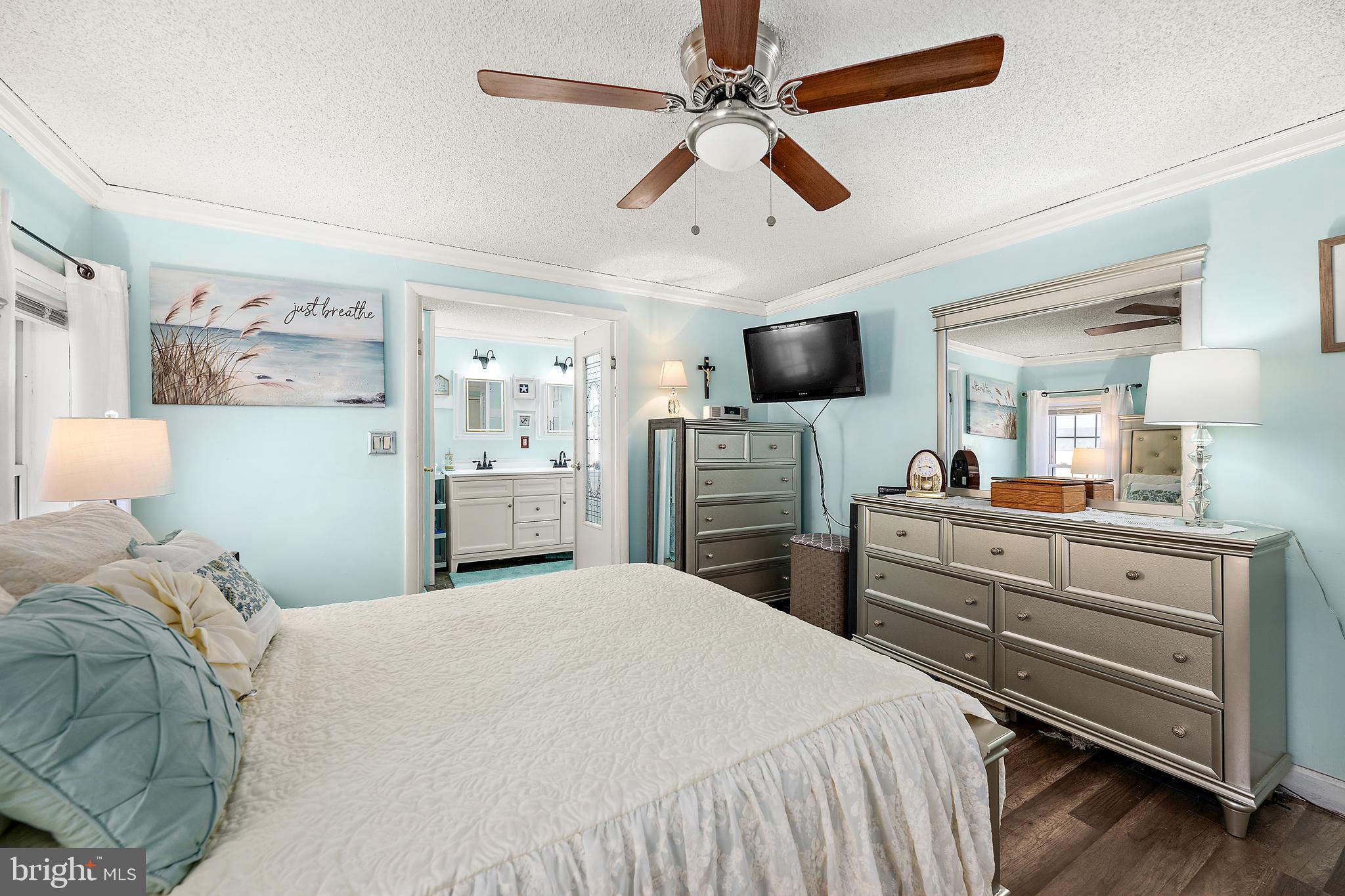 MEADOWS ON CUBBAGE POND - Residential