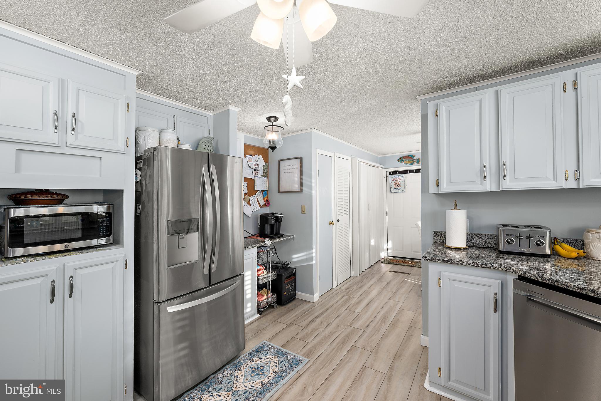 MEADOWS ON CUBBAGE POND - Residential