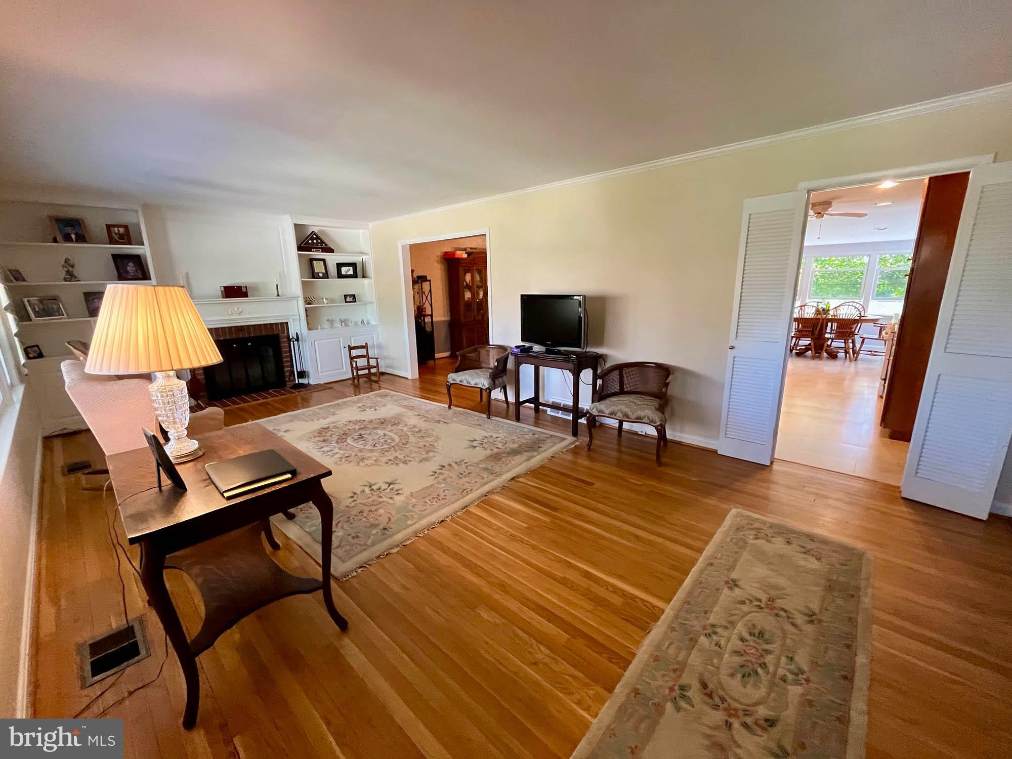 WOODBROOK - Residential