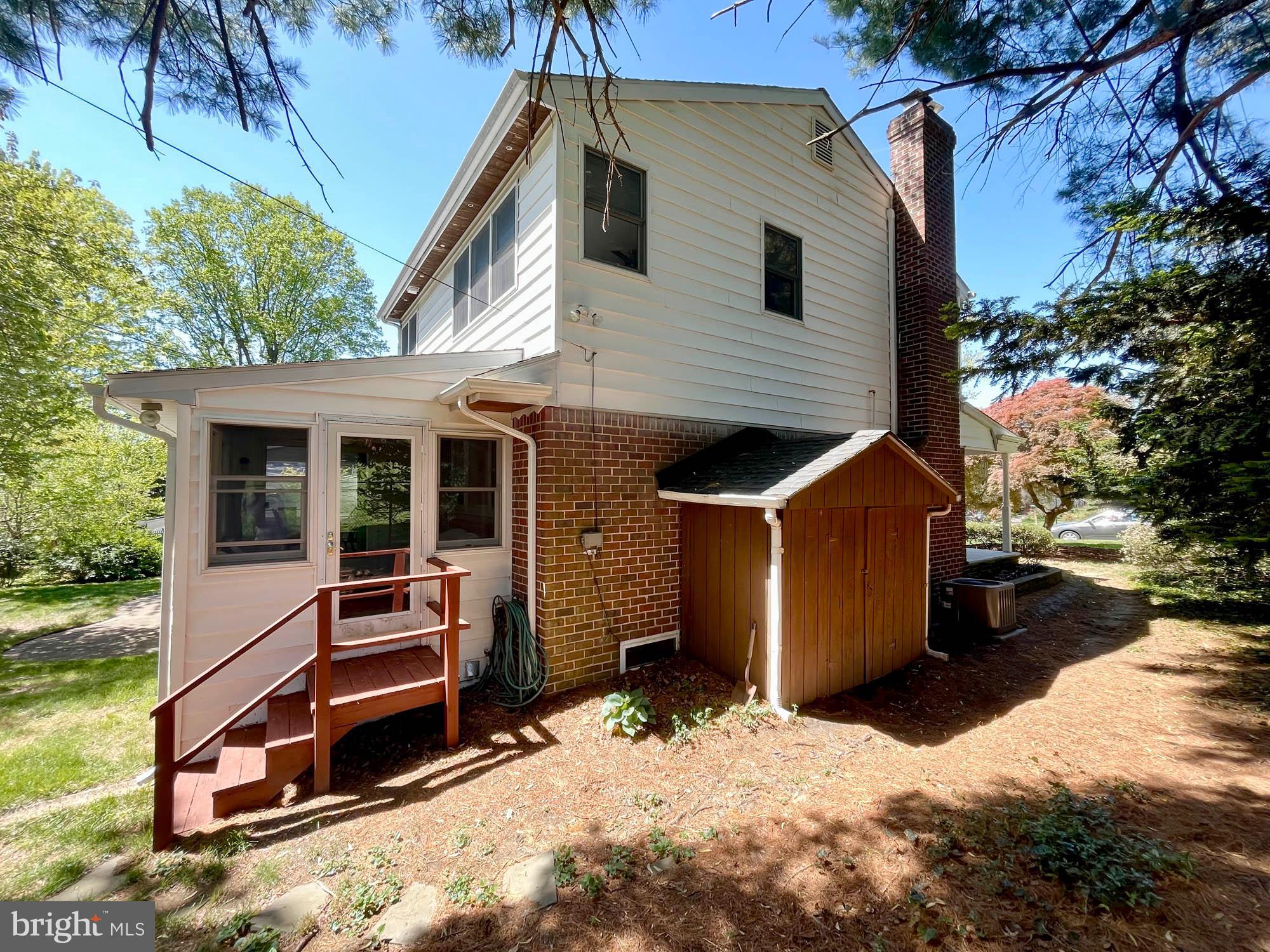 WOODBROOK - Residential