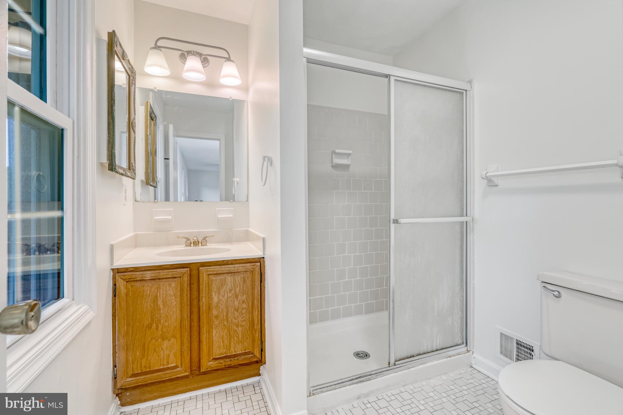 POPLAR TREE - Residential