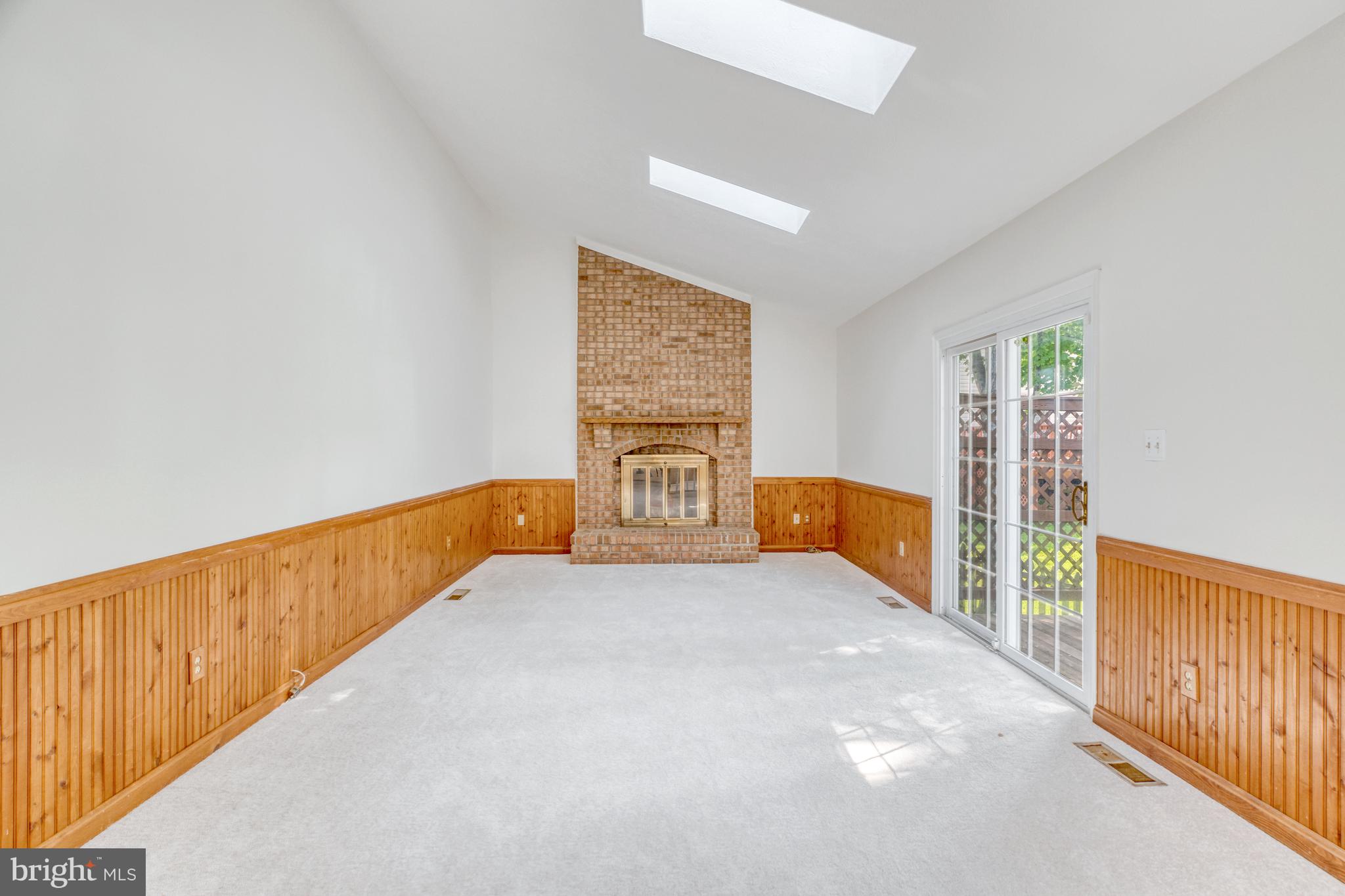 POPLAR TREE - Residential