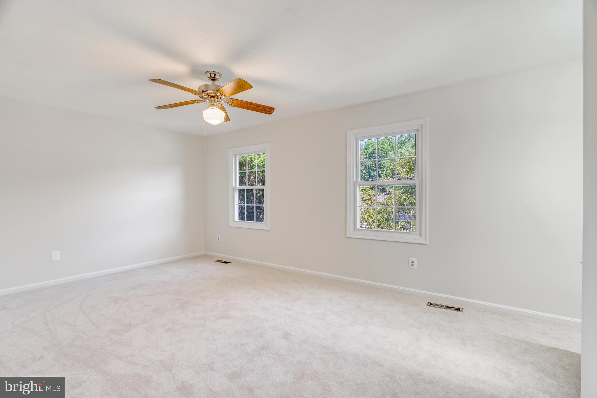 POPLAR TREE - Residential