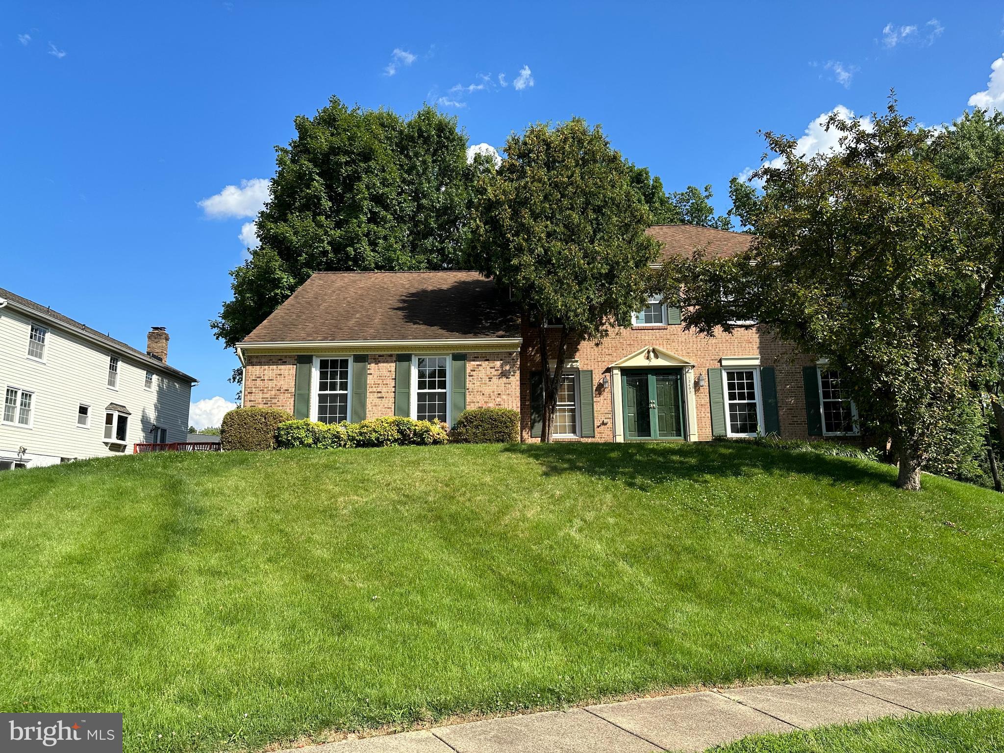 POPLAR TREE - Residential