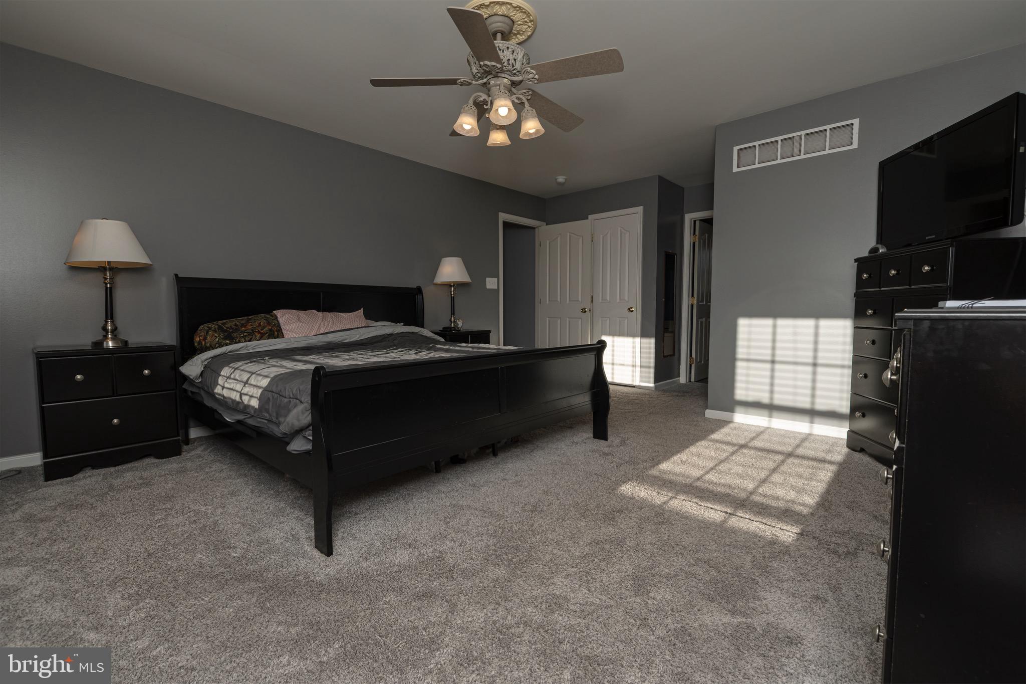 STONEFIELD - Residential