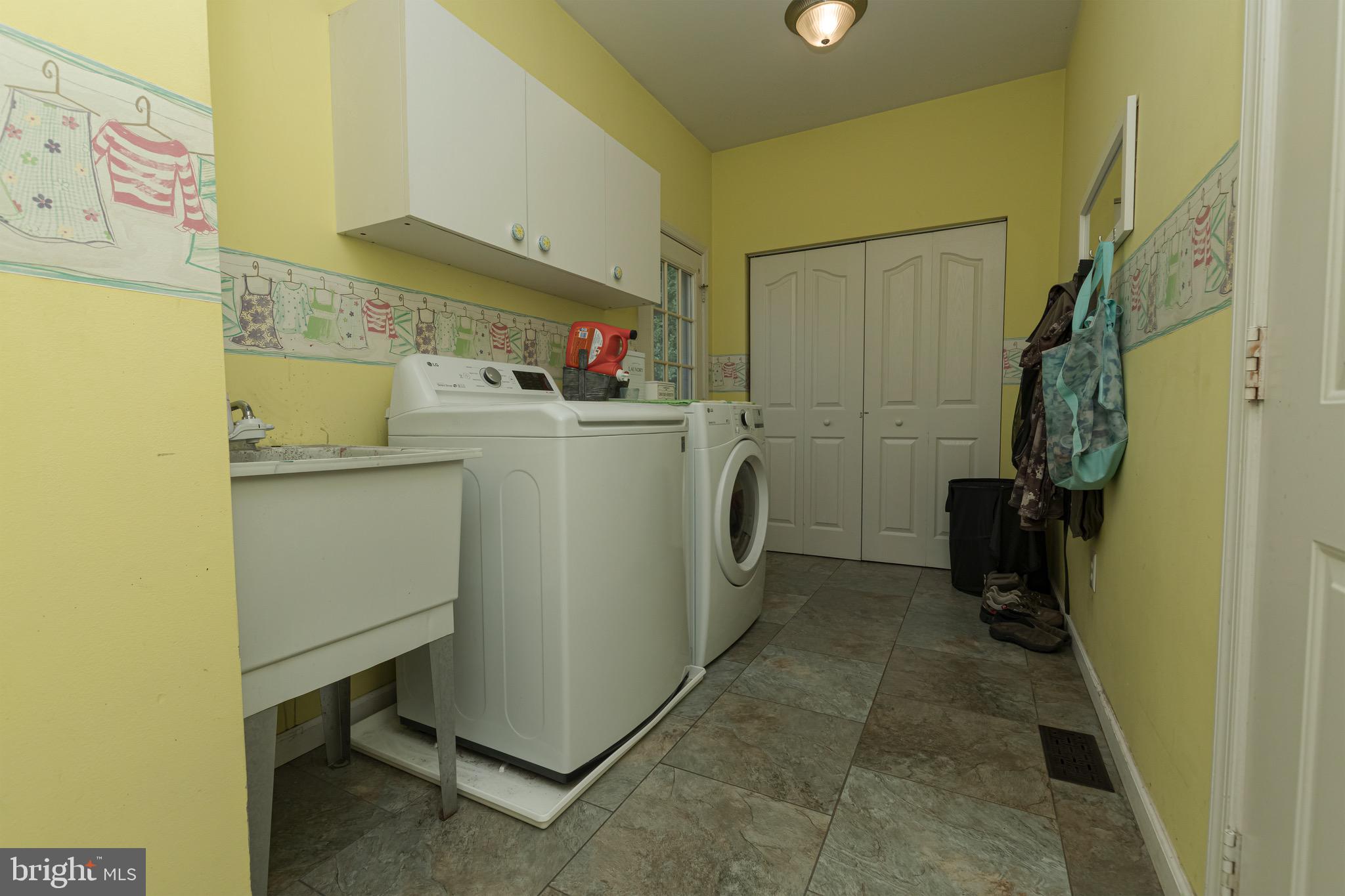 STONEFIELD - Residential