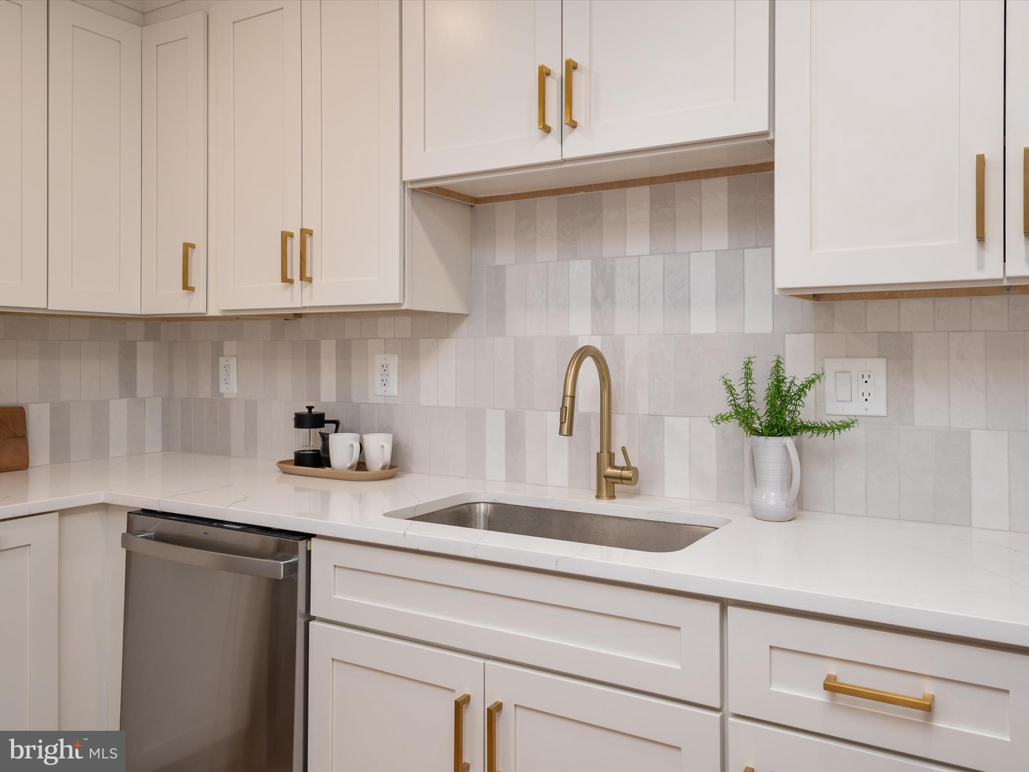 SOUTHDOWN ESTATES - Residential