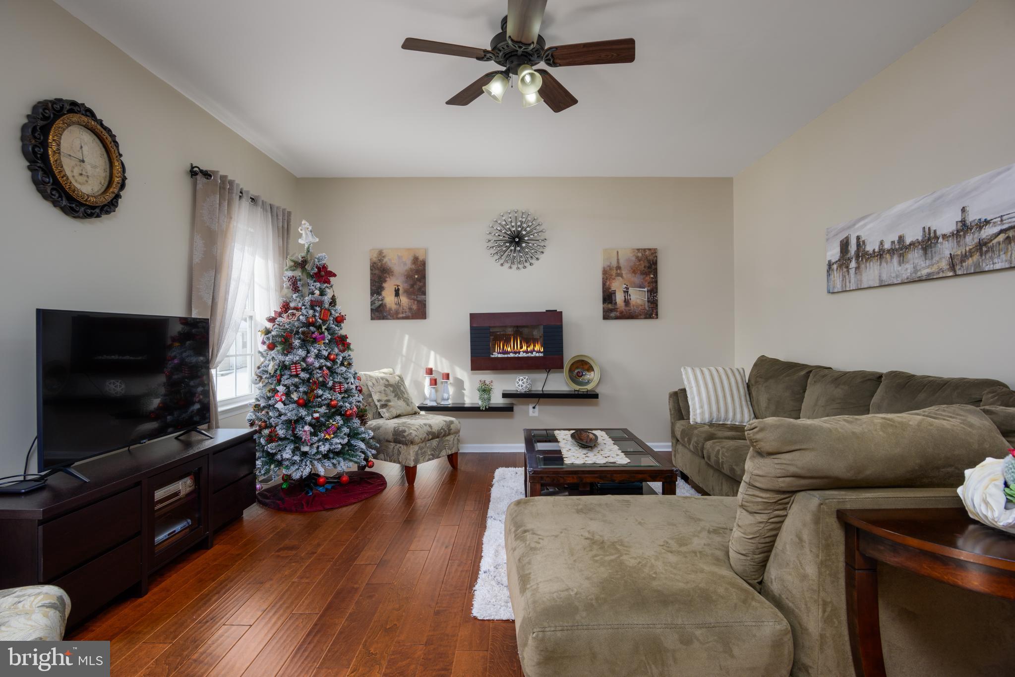 BRIARCLIFF - Residential