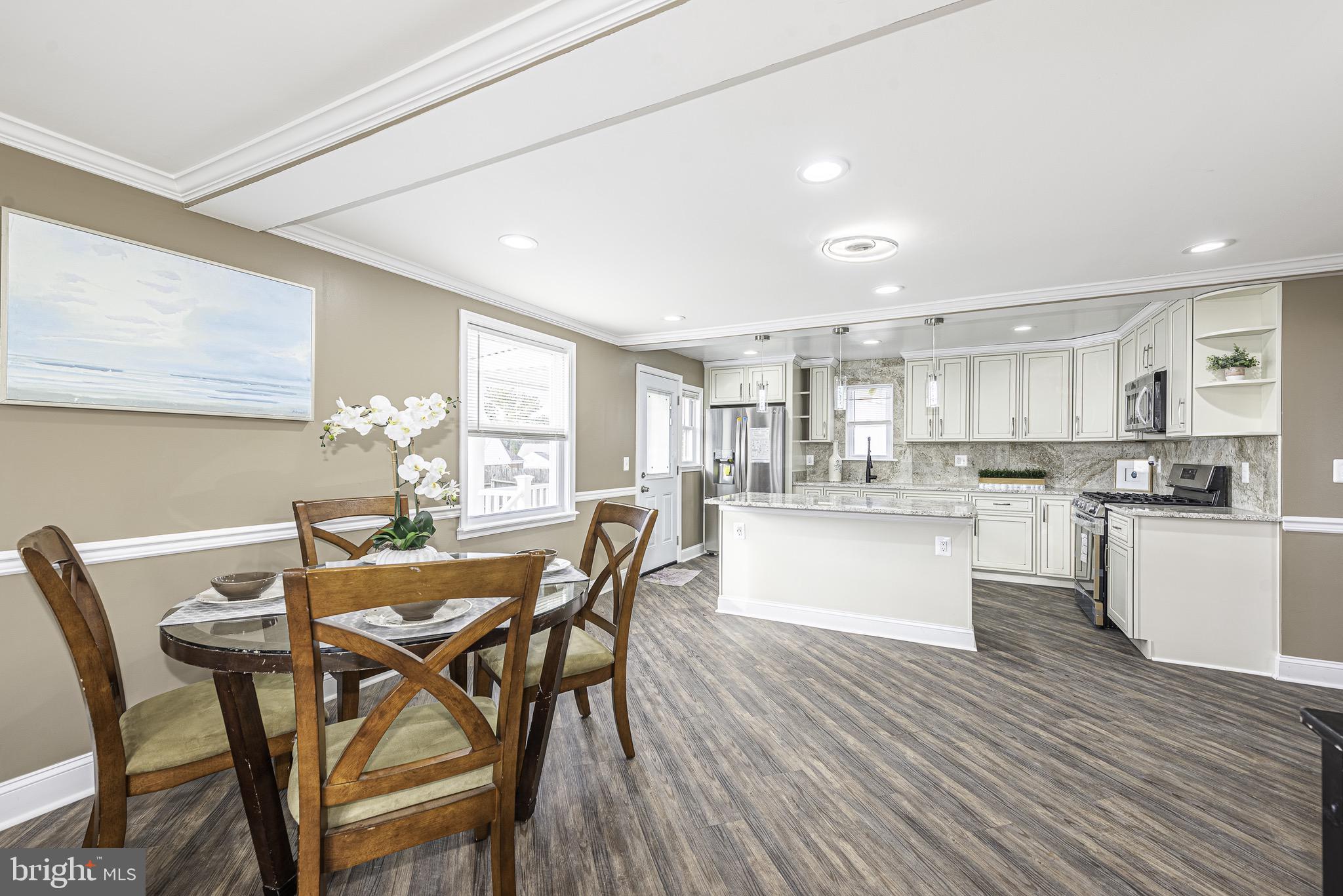 ROSEDALE - Residential