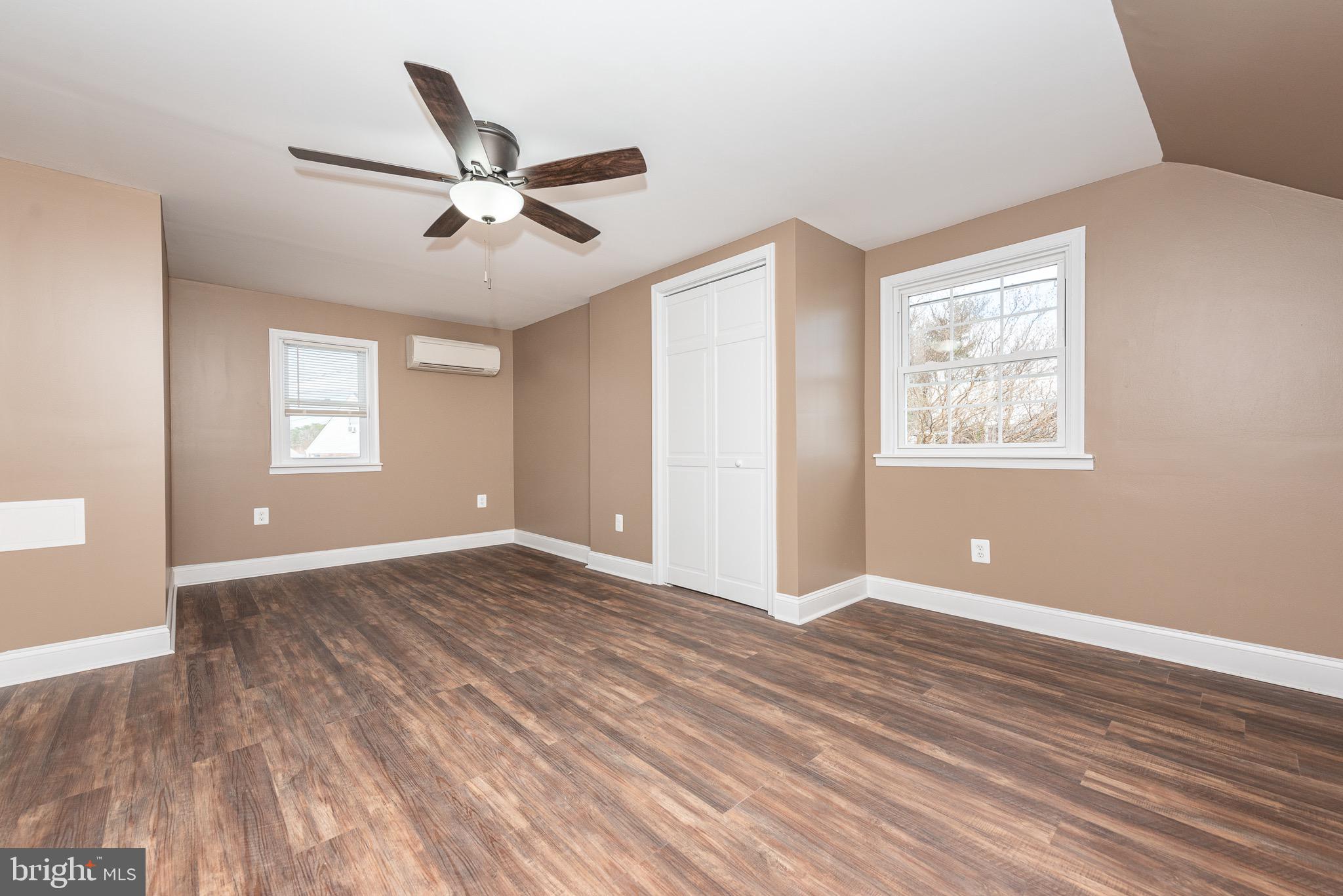 ROSEDALE - Residential