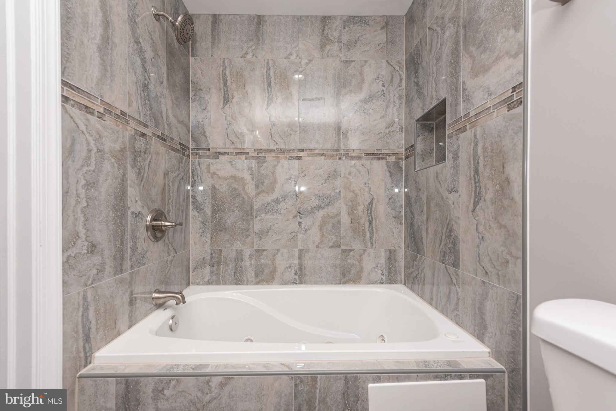 ROSEDALE - Residential