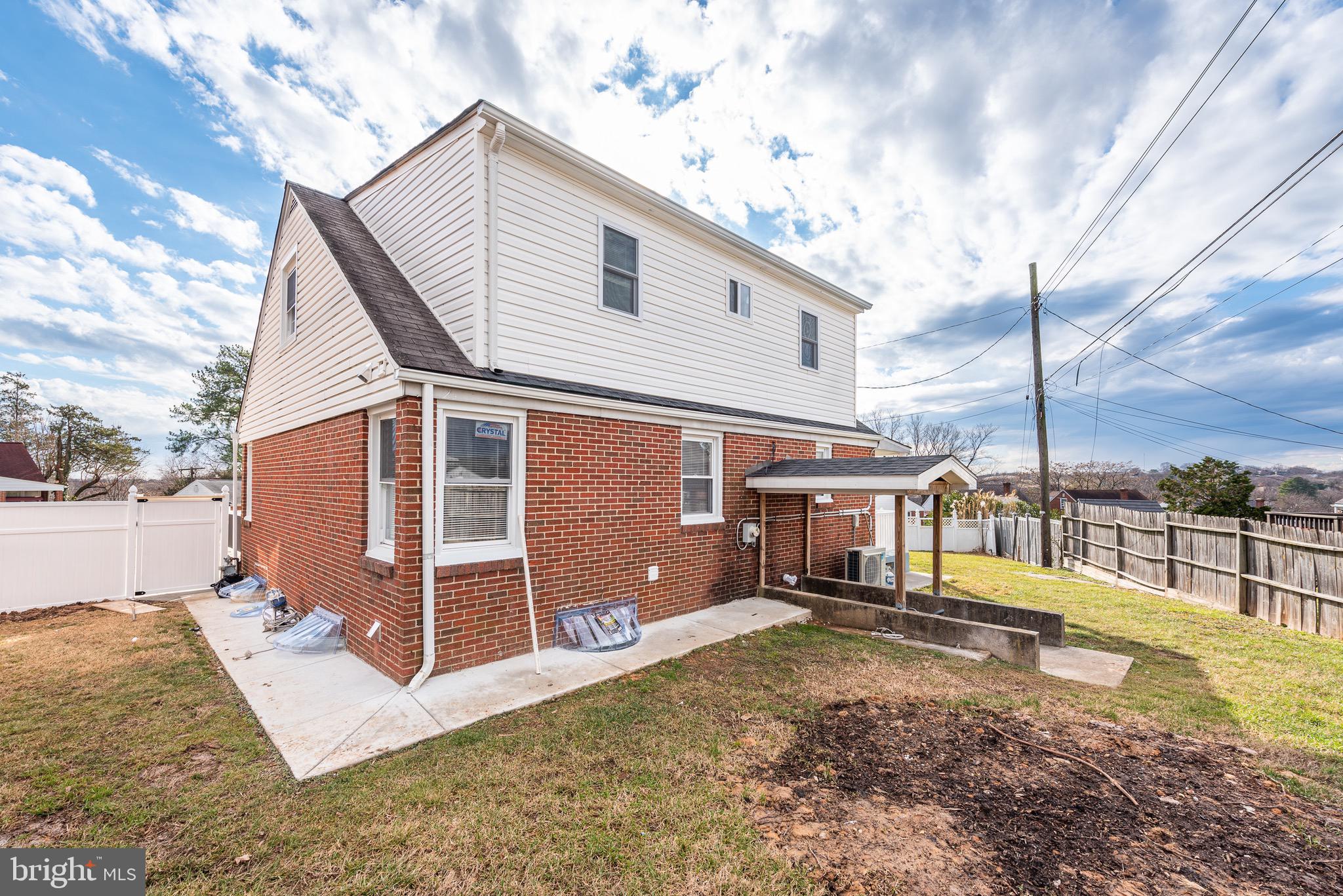 ROSEDALE - Residential