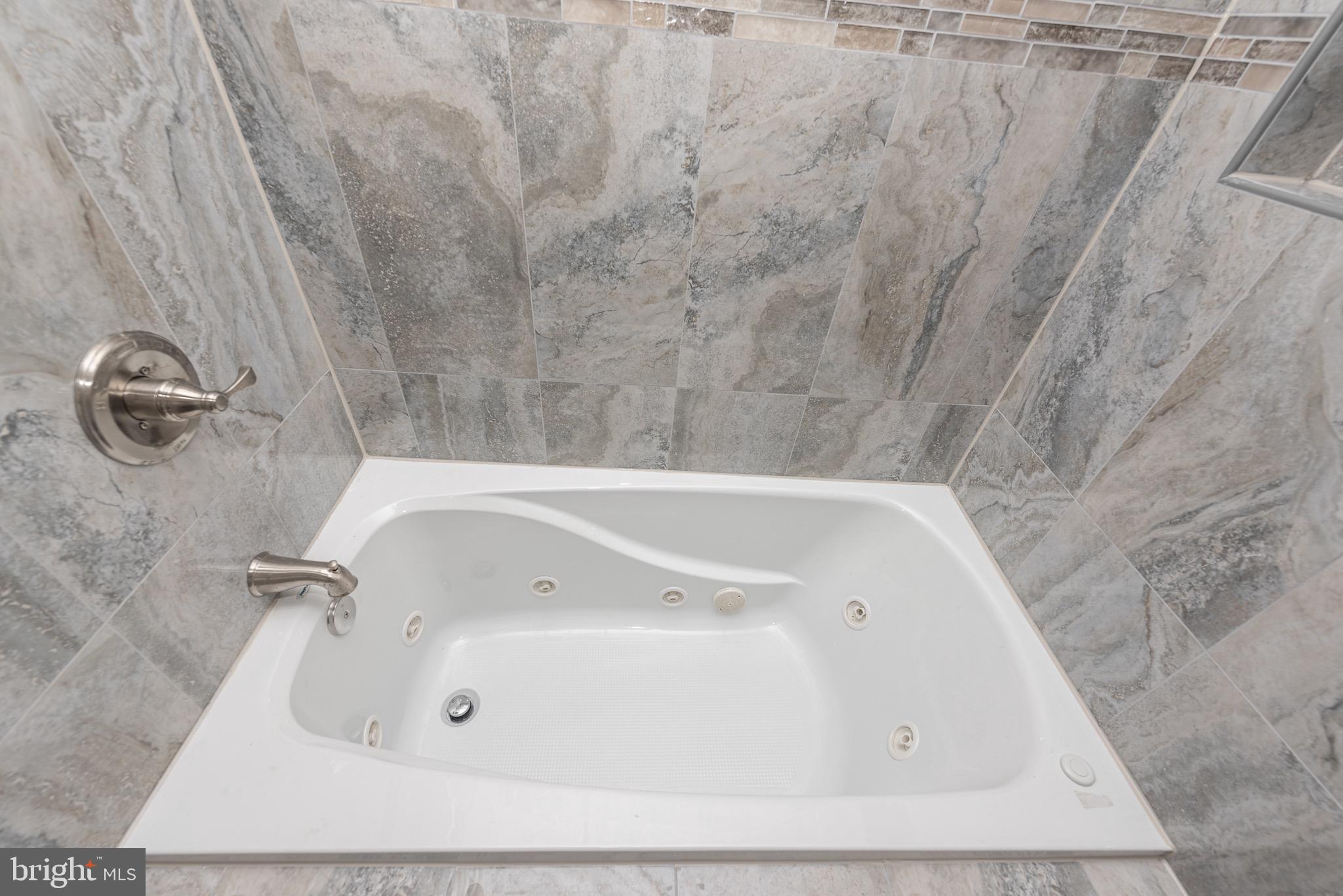 ROSEDALE - Residential