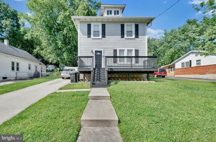 Colonial Home in Back River Highlands! This spacious home is perfect for entertaining with an open floor plan & spacious fenced yard. Imagine morning coffee on your front sun porch or the privacy of your rear patio. Enter the front door to a formal entry with engineered wood floors throughout the first level, displaying an open floor plan. Receive guests with your living room open to the dining room. Enter the kitchen with ceramic tile floors, granite counters, & gleaming stainless appliances. The custom glass tile backsplash finishes this space with refinement.  A powder room is conveniently located on the main floor leaving your bath private. The expansive rear yard is surrounded by a vinyl privacy fence while you entertain at the concrete patio. The craftsman style staircase leads you to 3 large bedrooms with carpeted floors. The first bedroom boasts 2 closets, one a walk-in. The bathroom is finished in ceramic tile with a large shower with a glass door. Feel the stress melt away as you relax in your own claw foot tub. Enjoy the convenience of a large dual sink vanity. Storage is plentiful in the basement with concrete flooring. A side entrance to your own concrete driveway makes bringing in groceries to the kitchen a breeze.