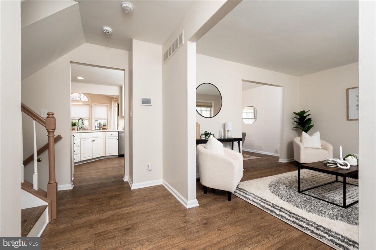 MAYFAIR VILLAGE - Residential