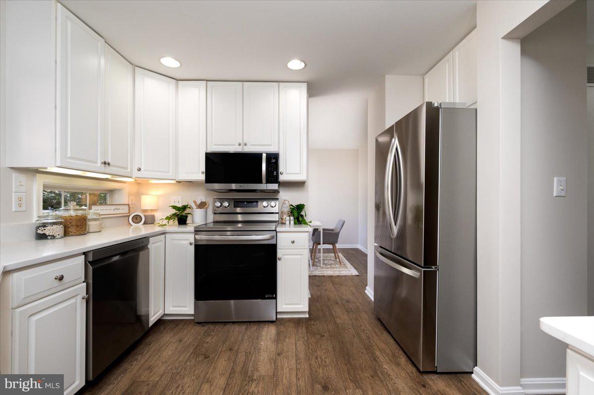 MAYFAIR VILLAGE - Residential