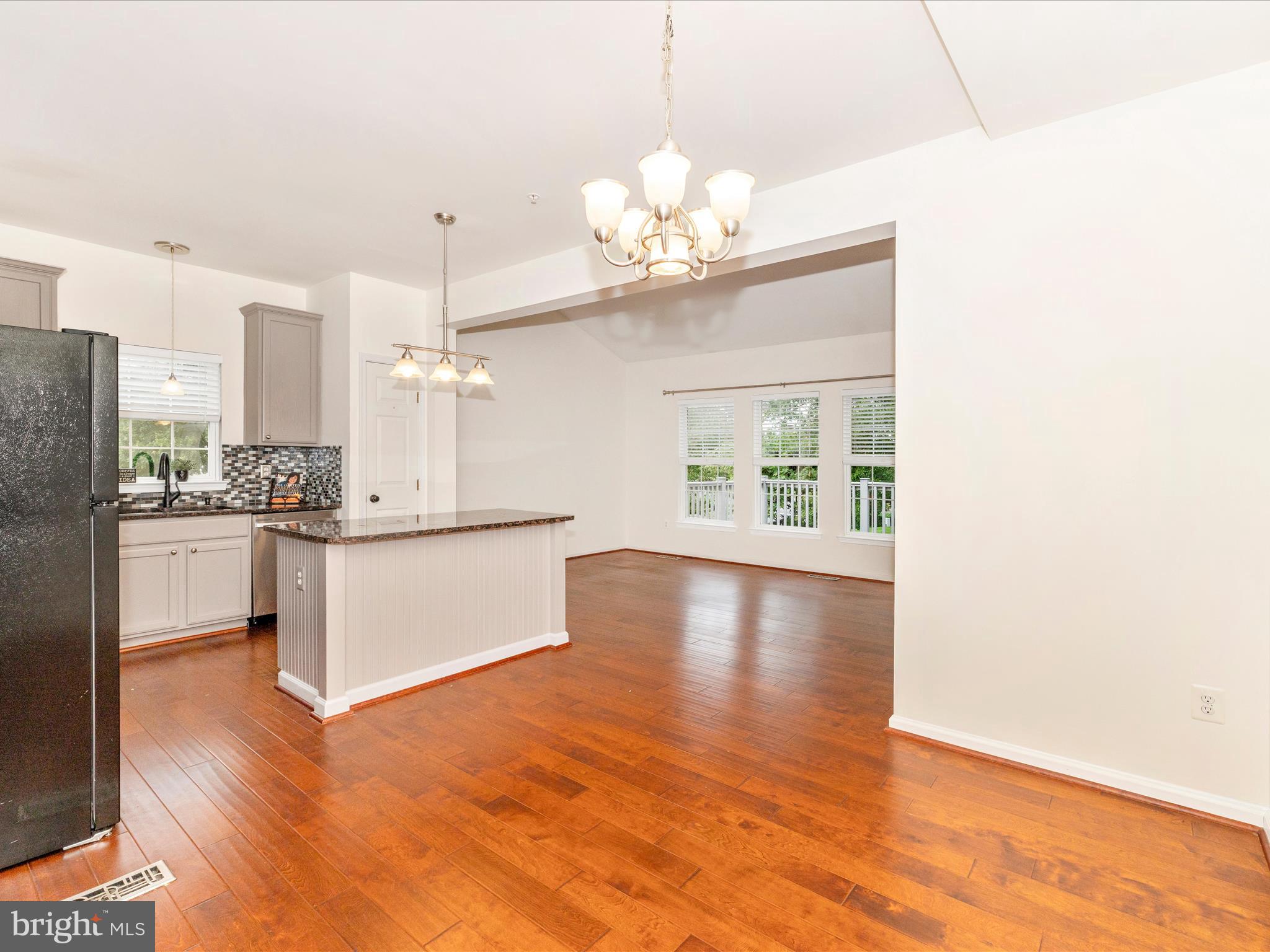 WALNUT RIDGE - Residential