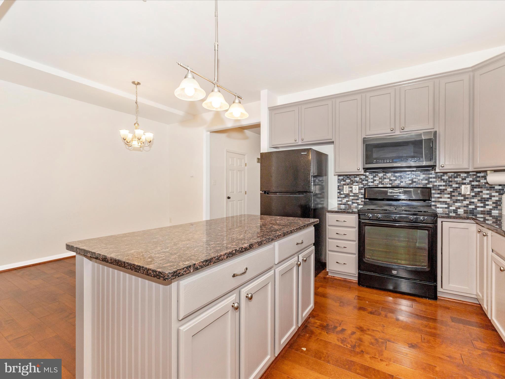 WALNUT RIDGE - Residential